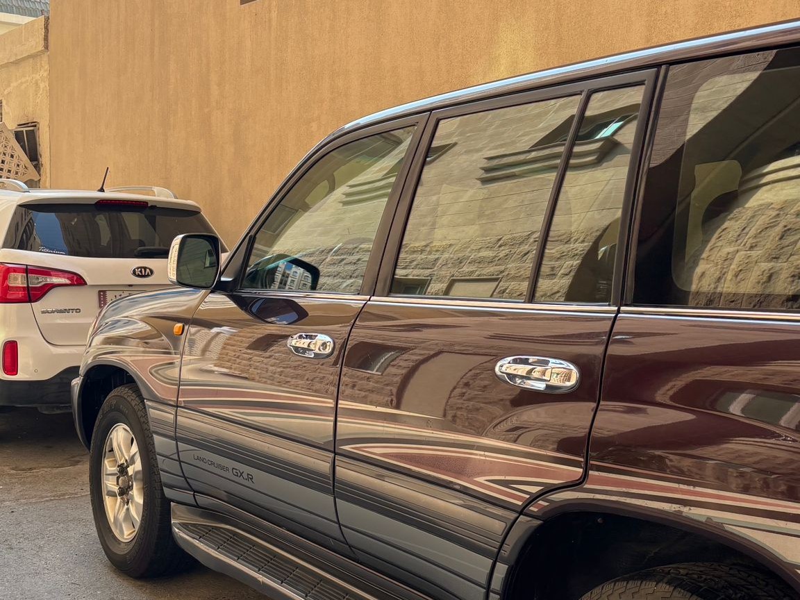 Toyota Land Cruiser GXR v6 2006 - Image 4
