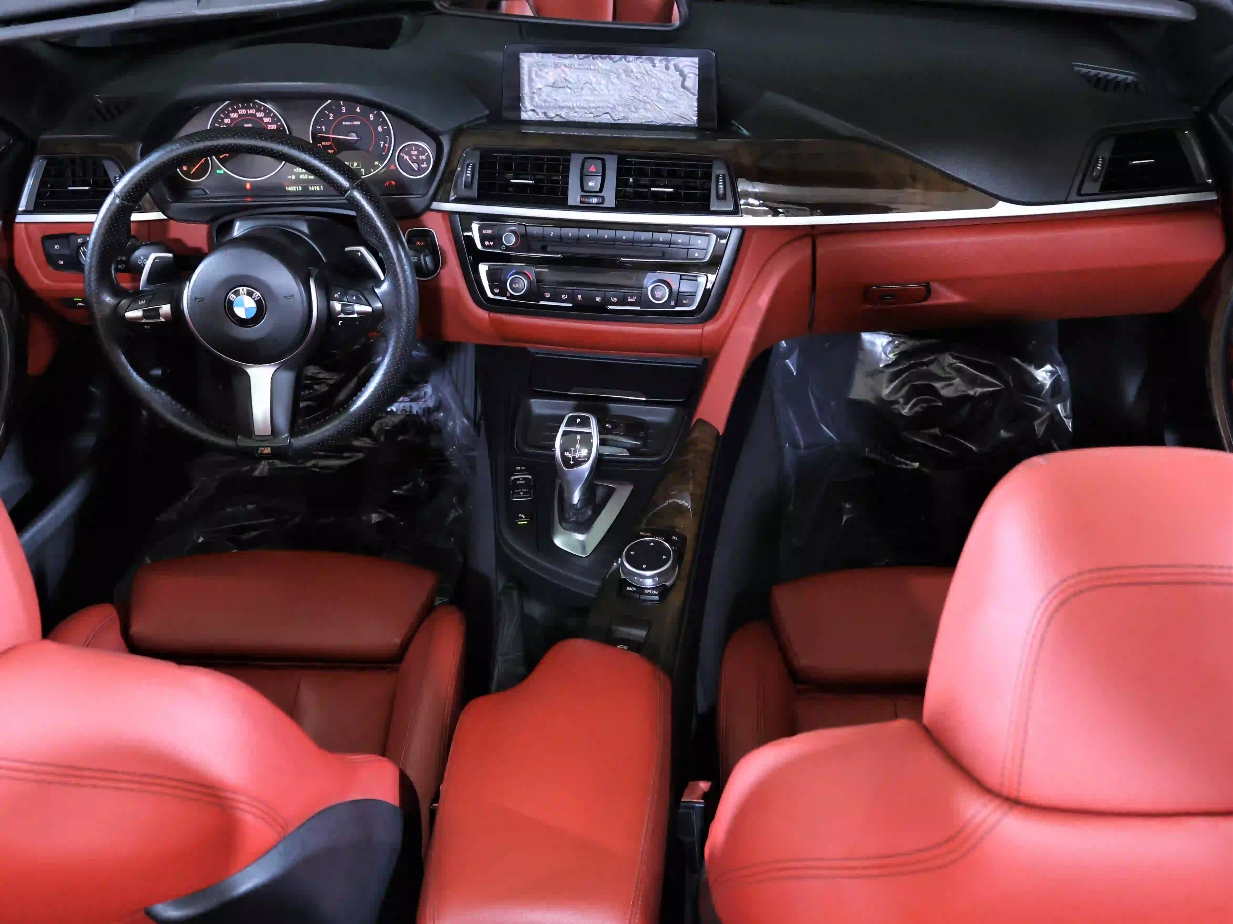 BMW 4-Series 435 i 2016 - Image 4