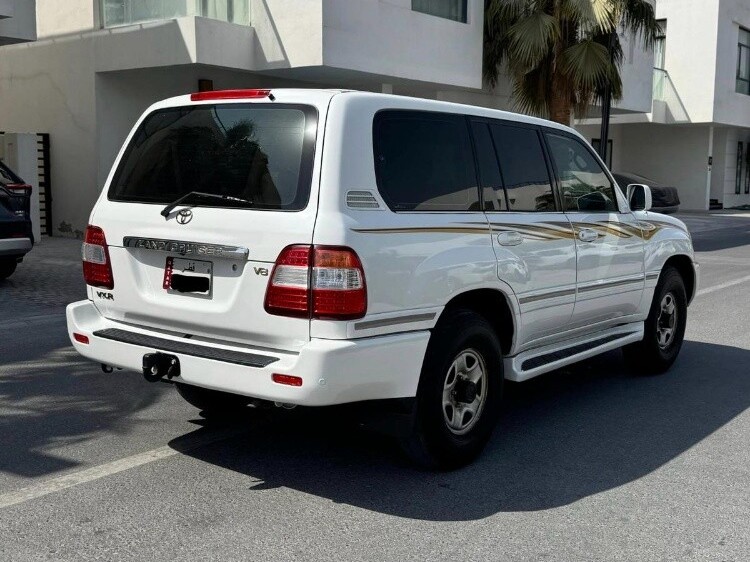 Toyota Land Cruiser VX.R 2007 - Image 3