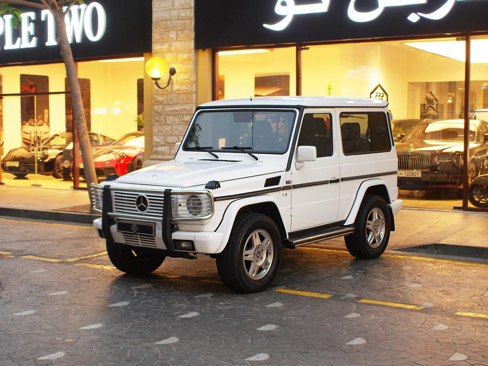 مرسيدس بنز الفئة-جي 400 2001 - Image 2