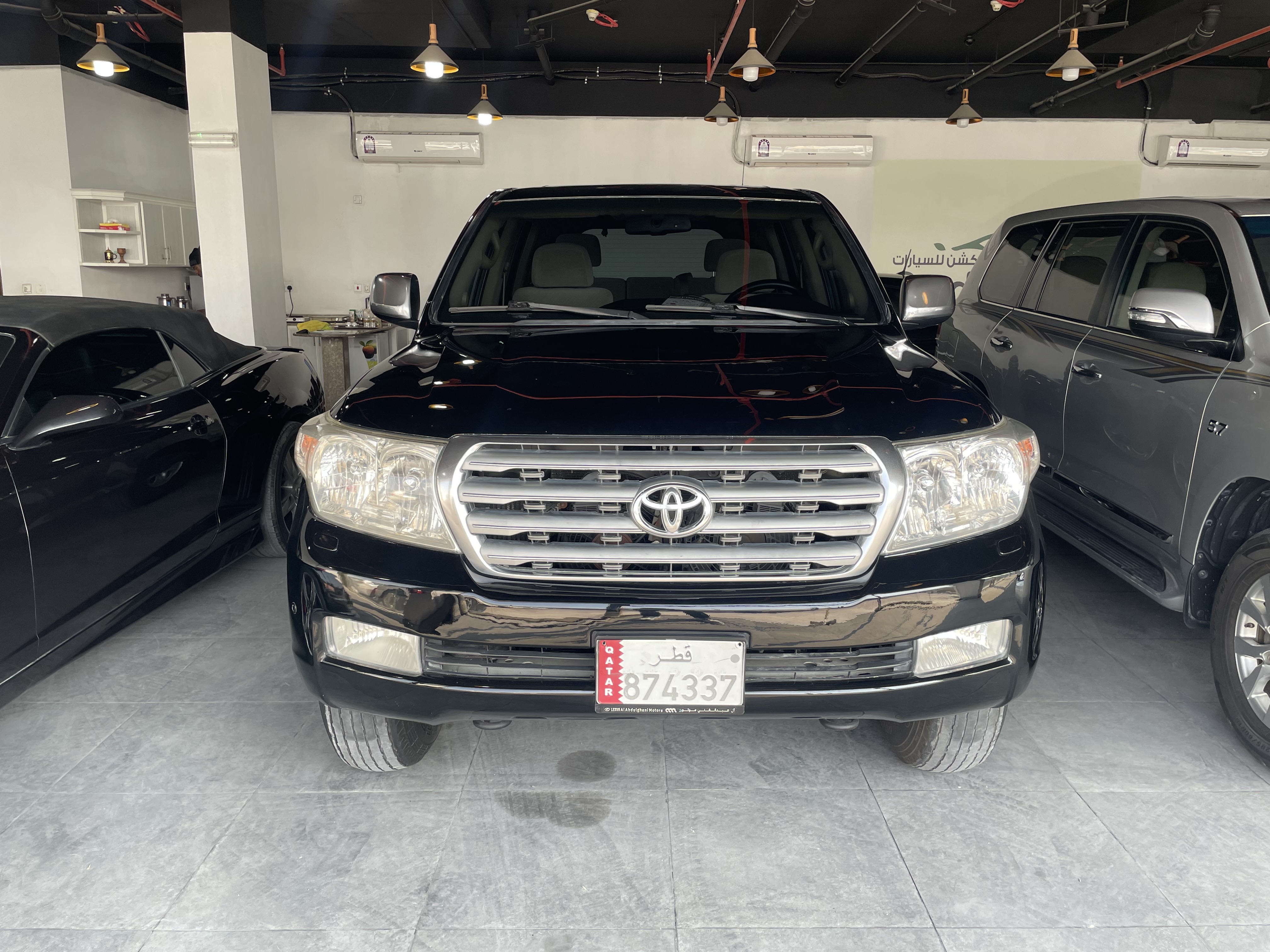 Toyota Land Cruiser VX.R 2009 - Image 2
