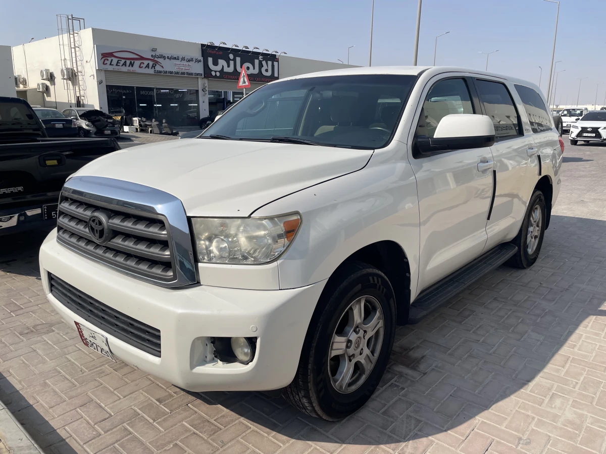 Toyota Sequoia SRS 2016