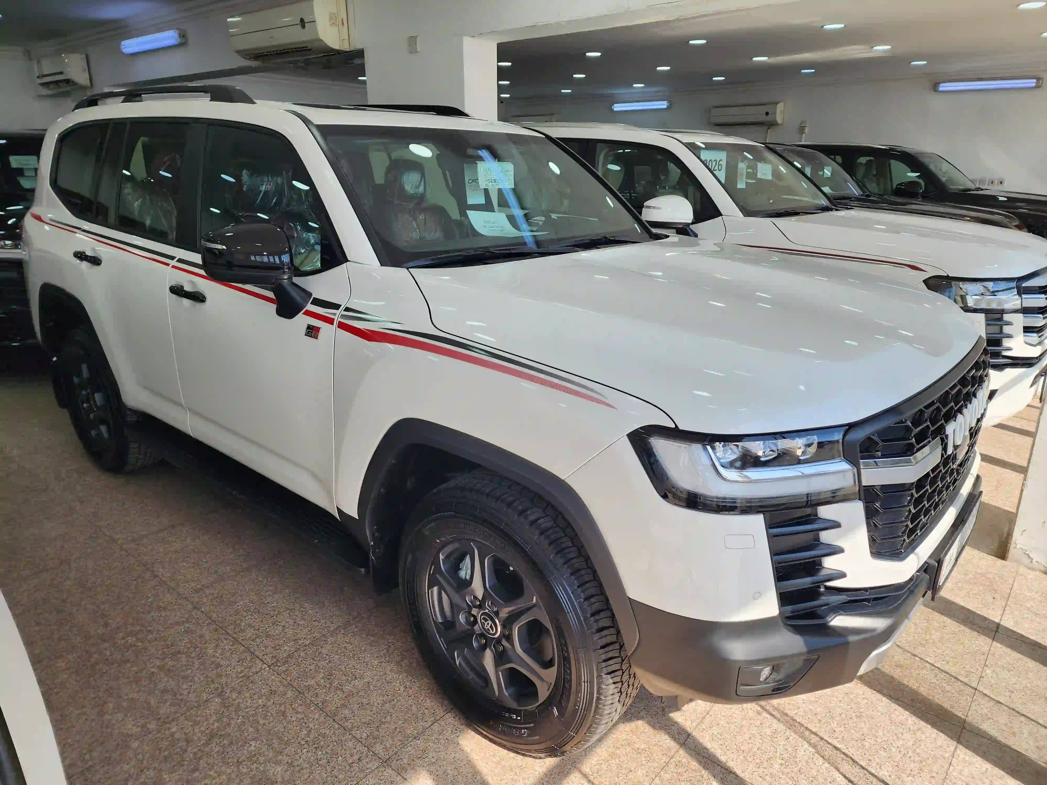 Toyota Land Cruiser G/R 2025