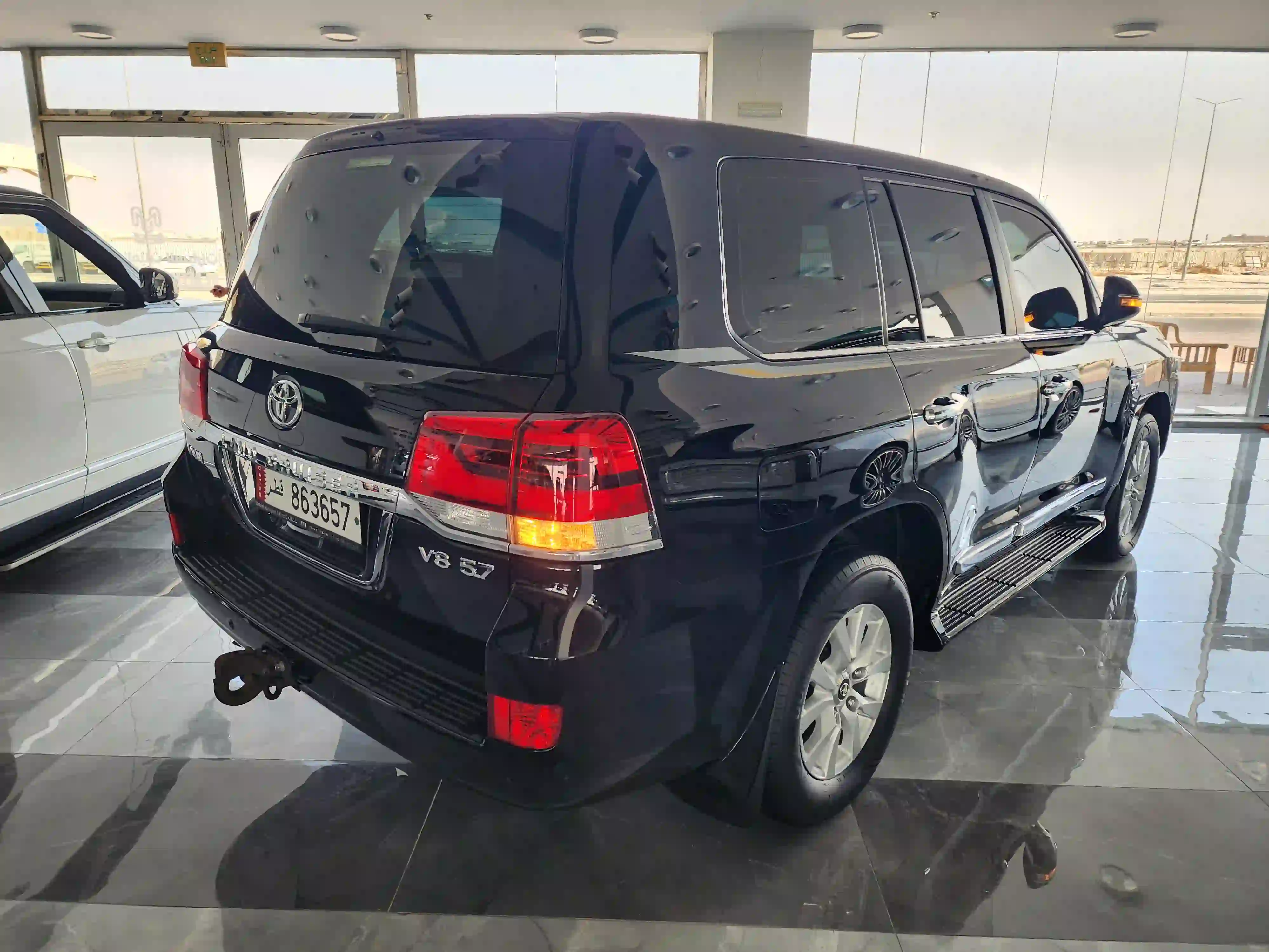 Toyota Land Cruiser VX.R 2021 - Image 3