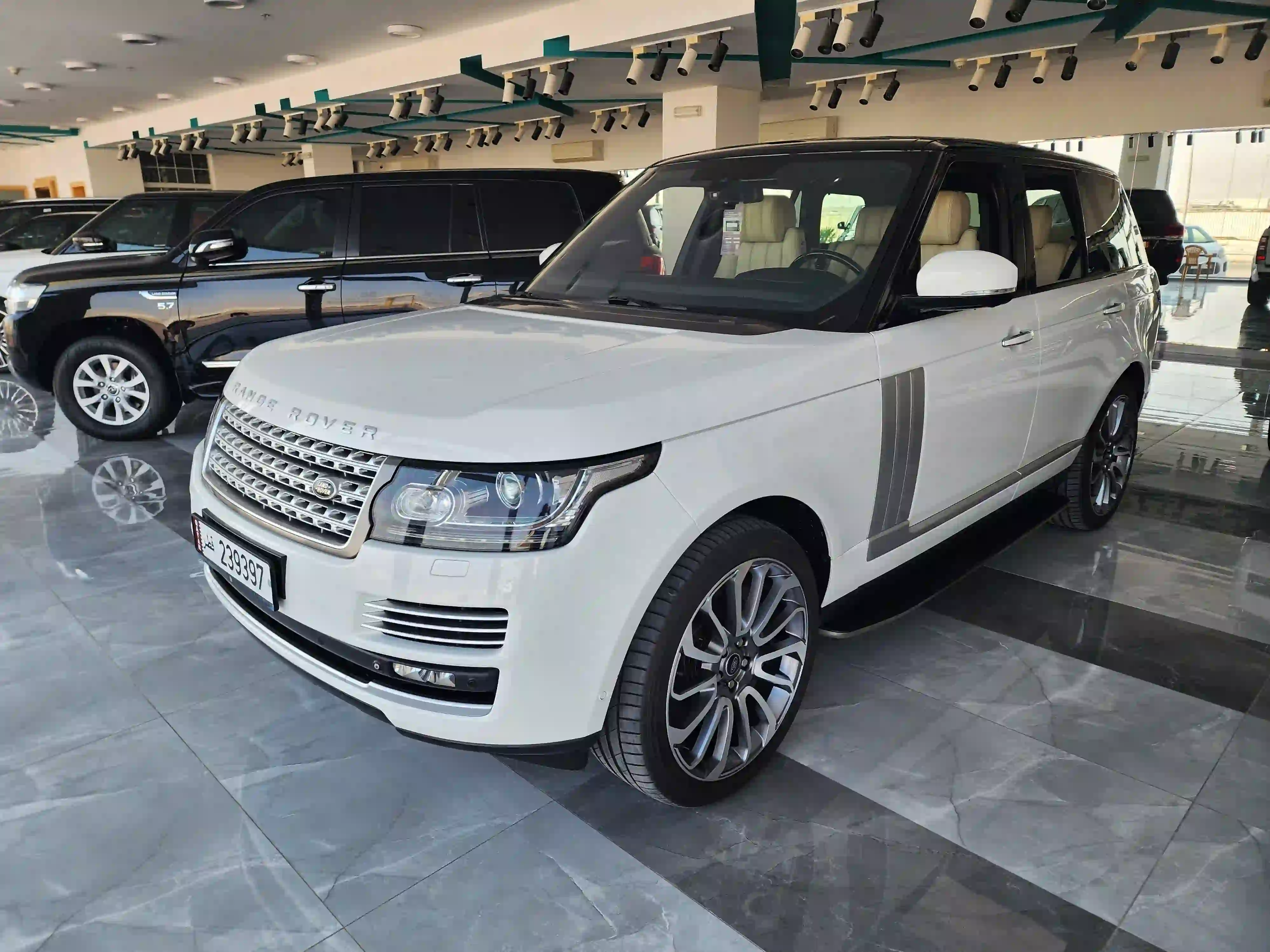 Land Rover Range Rover Vogue Autobiography 2014 - Image 1