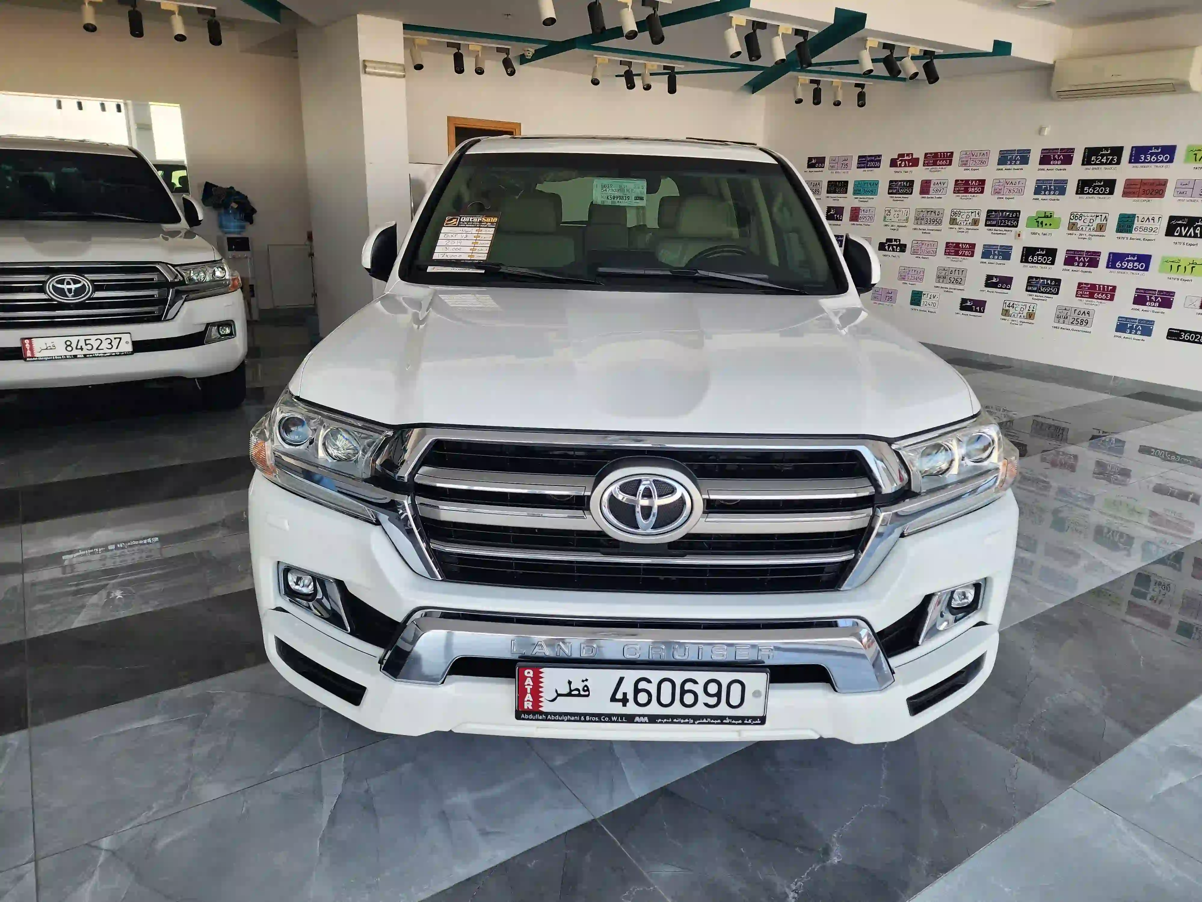 Toyota Land Cruiser VX.R 2019 - Image 1