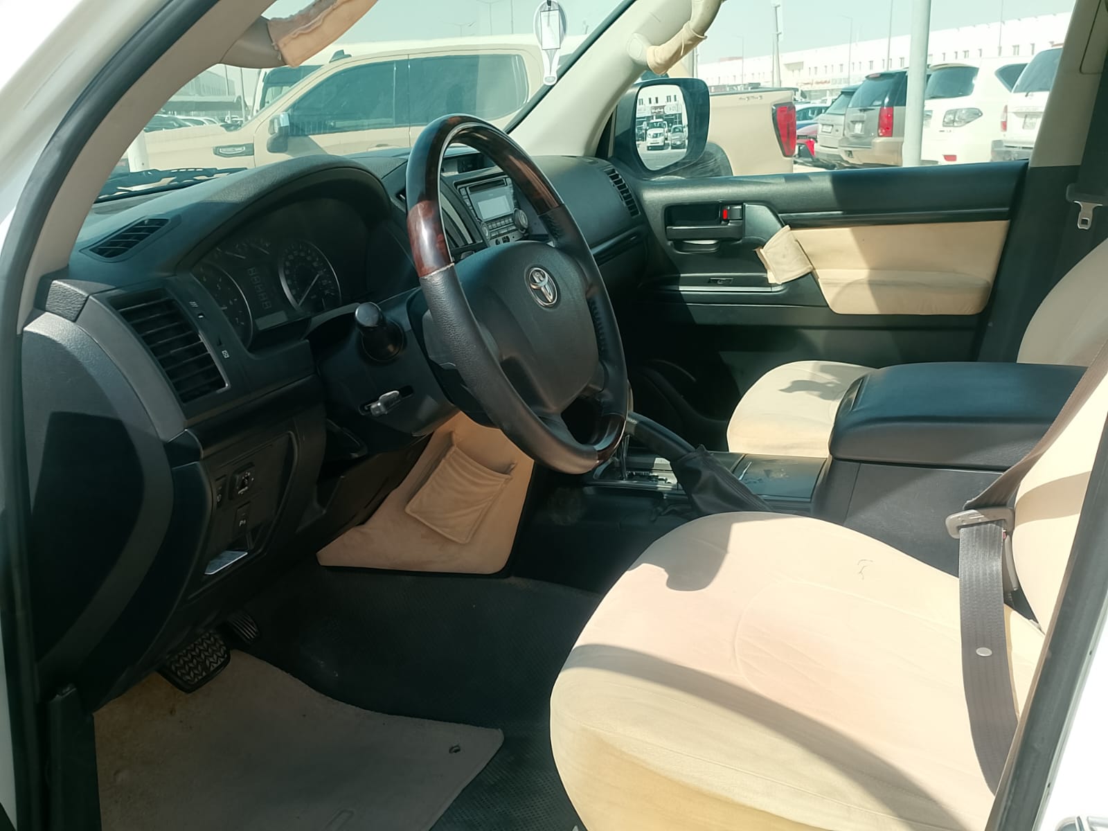 Toyota Land Cruiser G standard 2009 - Image 2