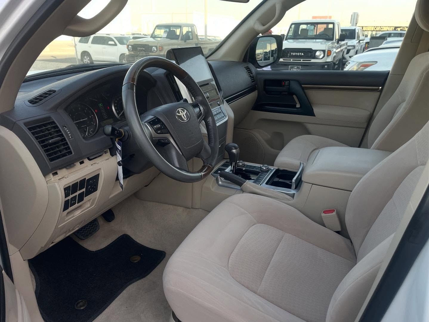 Toyota Land Cruiser GX.R 2021 - Image 4