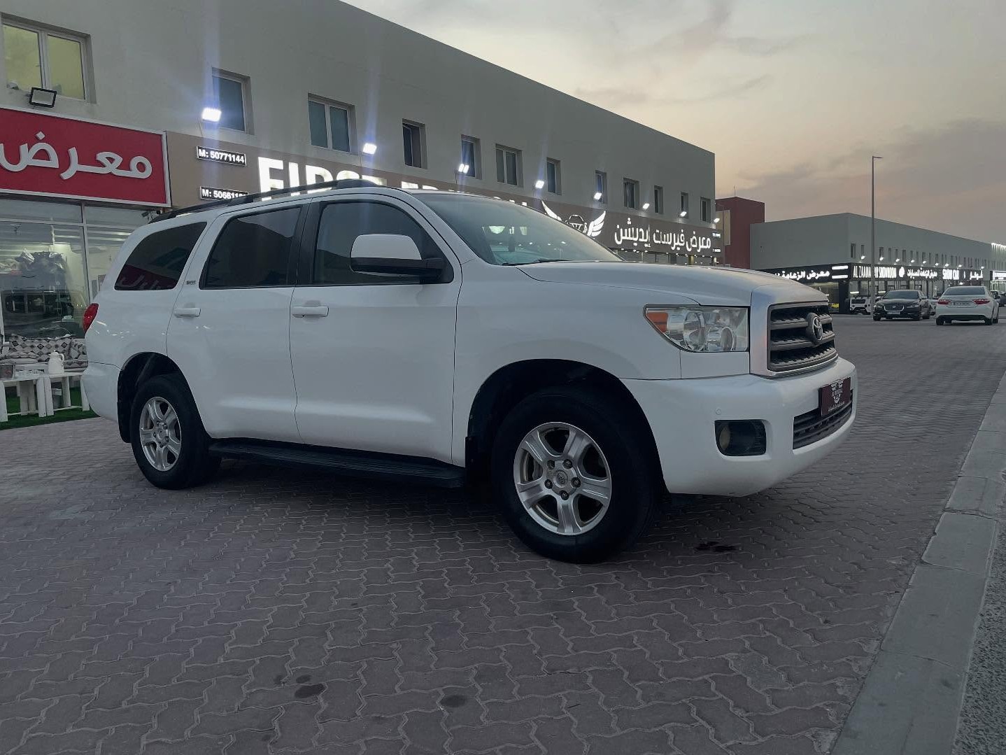 Toyota Sequoia 2013 - Image 3