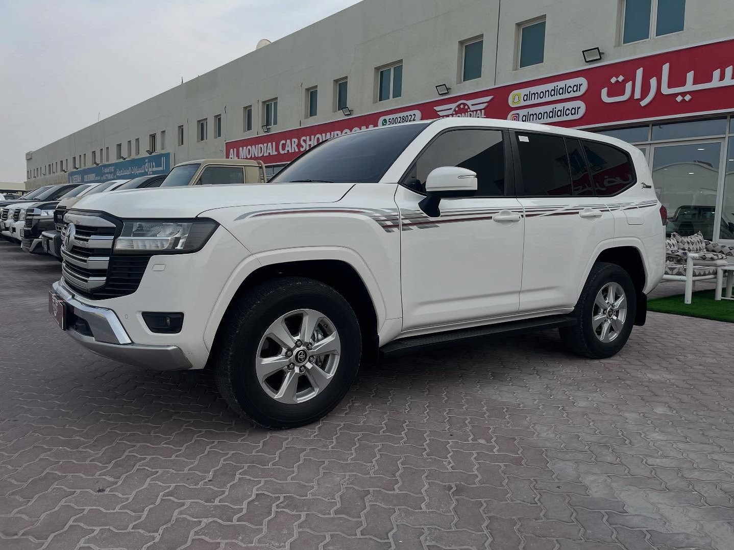 Toyota Land Cruiser GX.R 2022 - Image 2