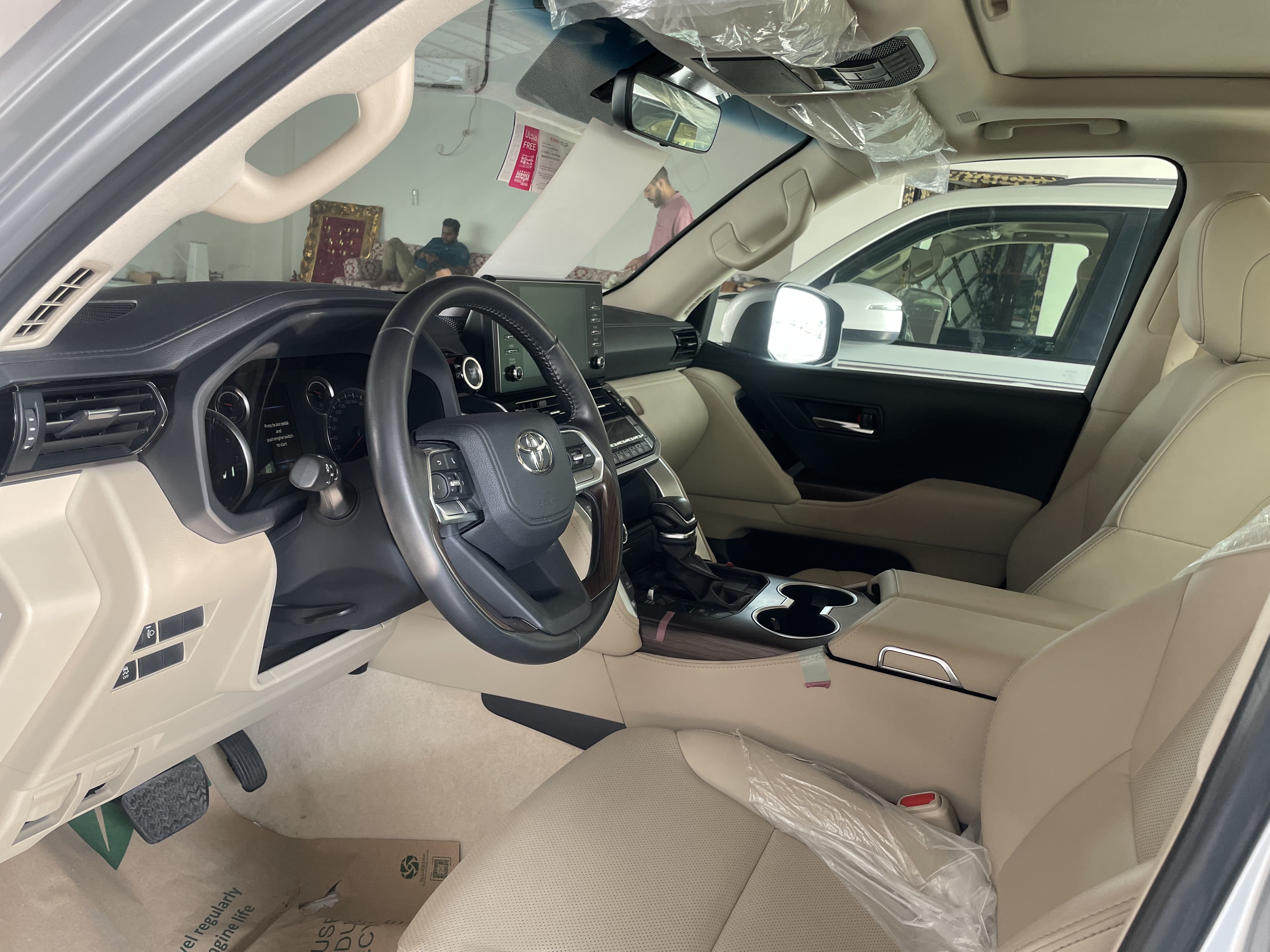 Toyota Land Cruiser GX.R 2024 - Image 3