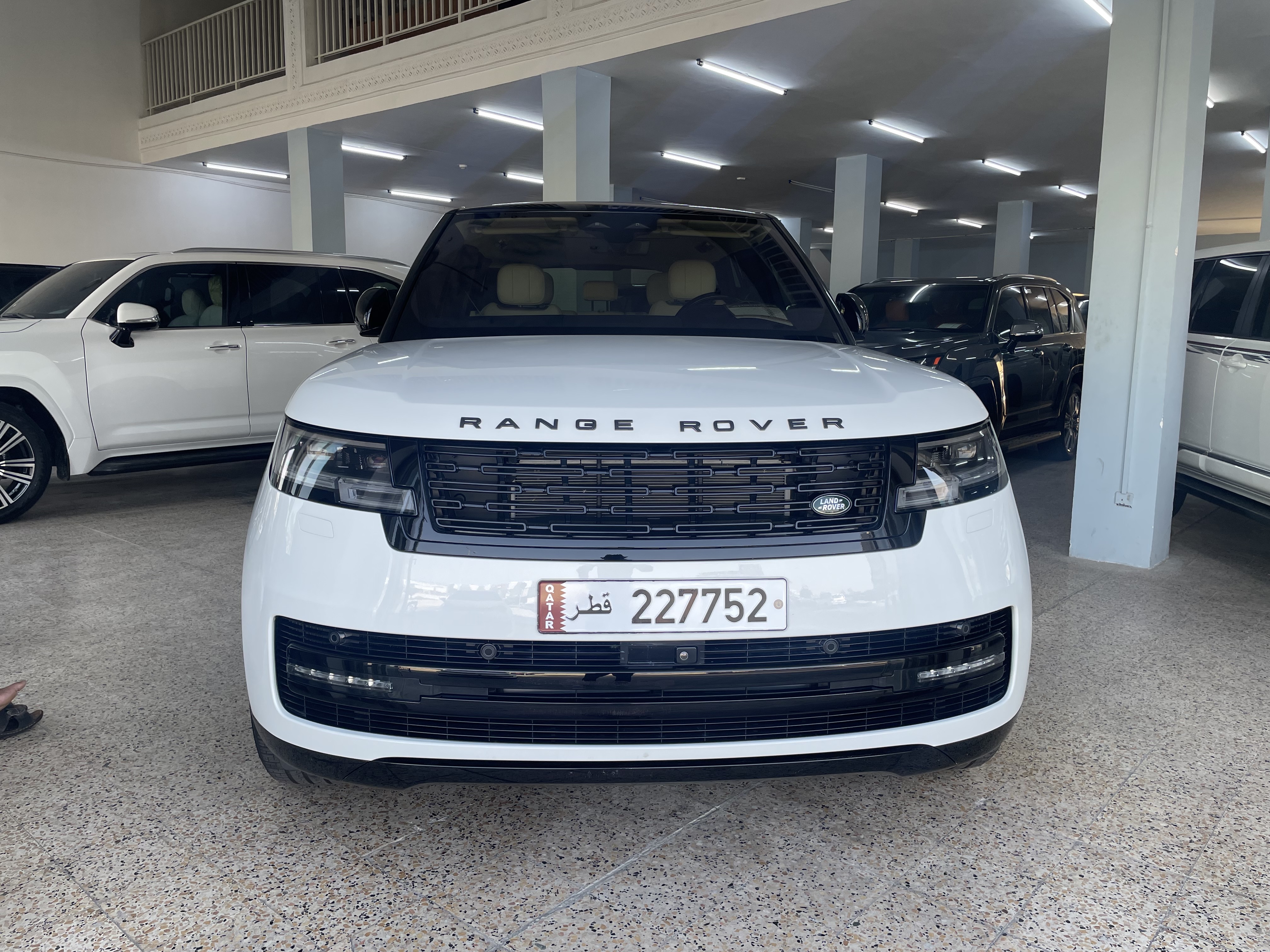 Land Rover Range Rover Vogue 2023 - Image 1