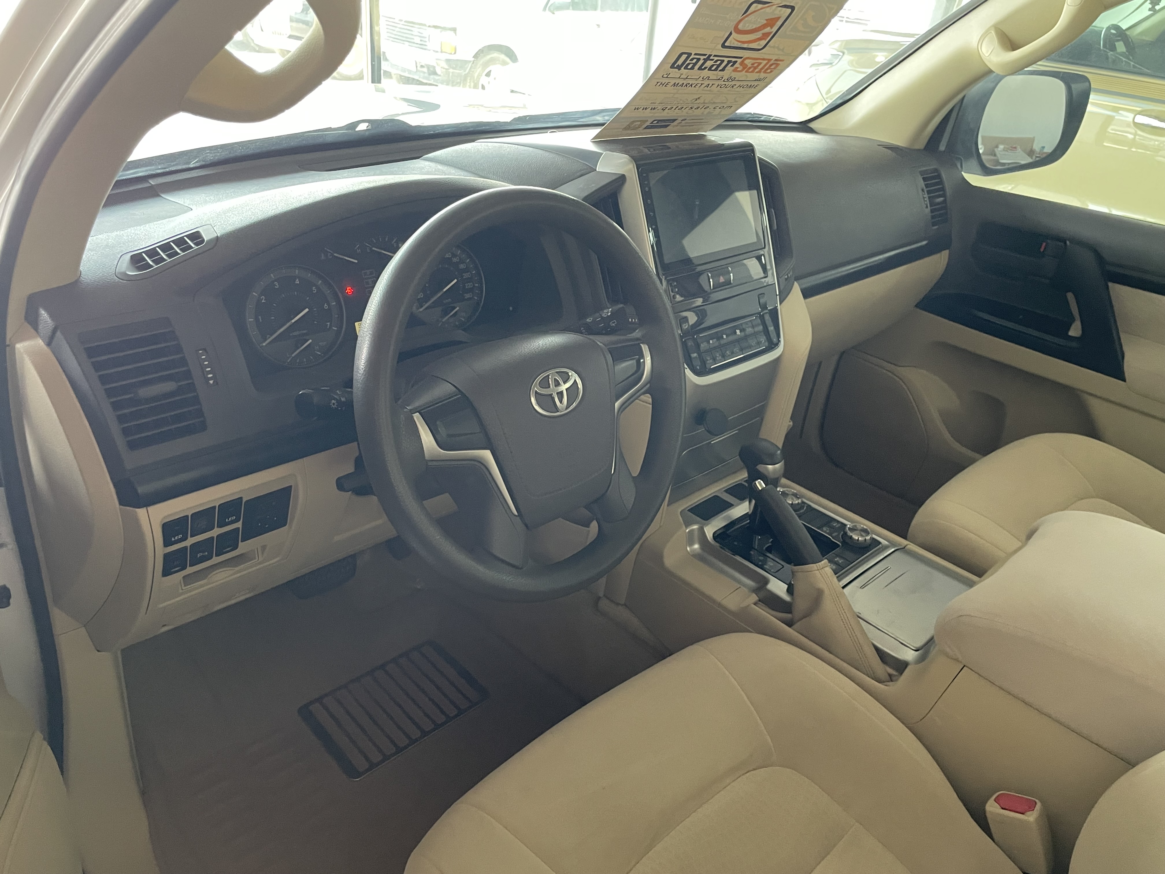 Toyota Land Cruiser G standard - Image 3