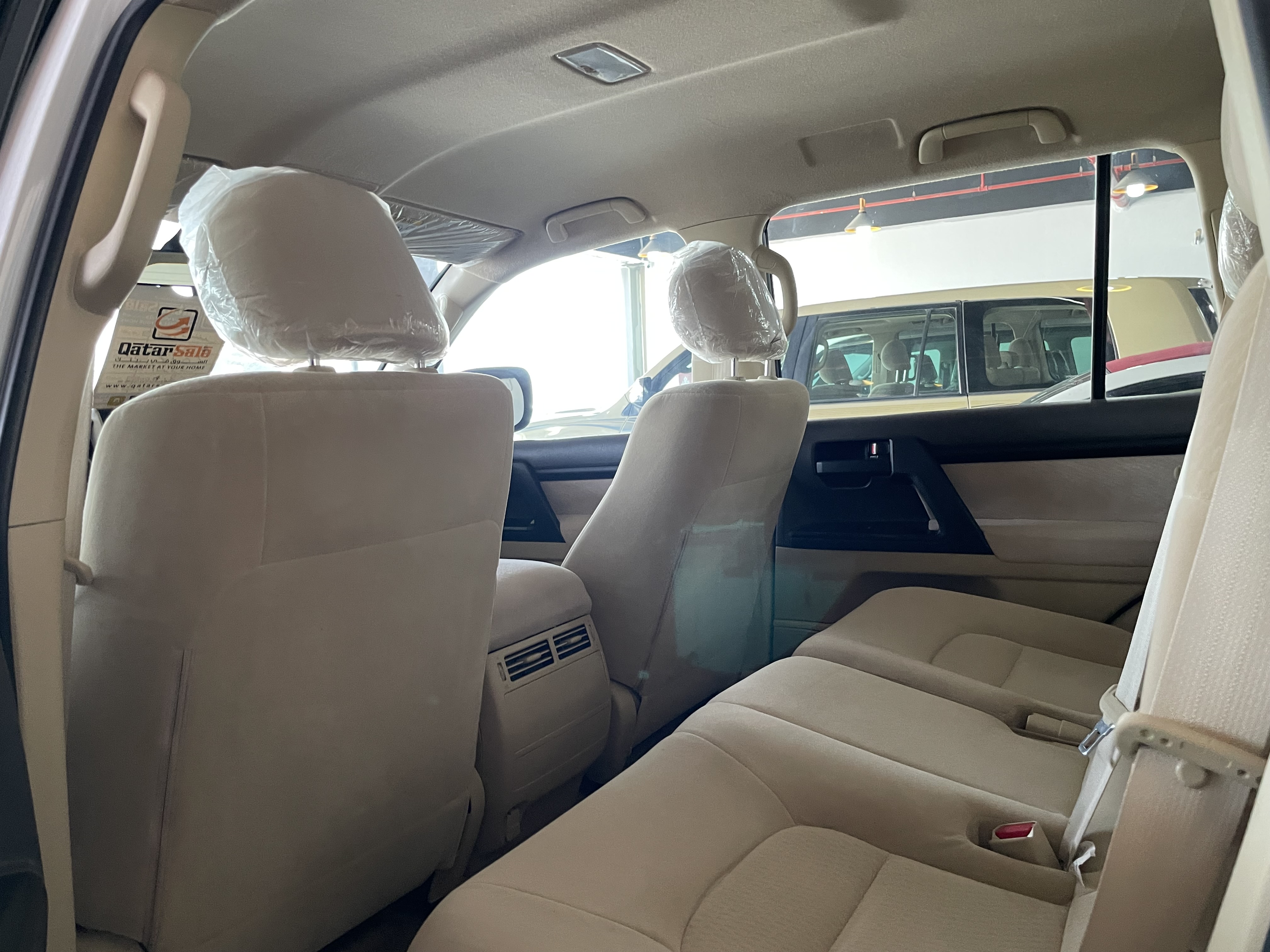 Toyota Land Cruiser G standard - Image 4