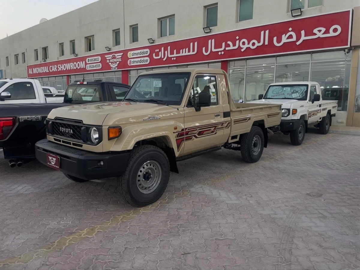 Toyota LX  2025