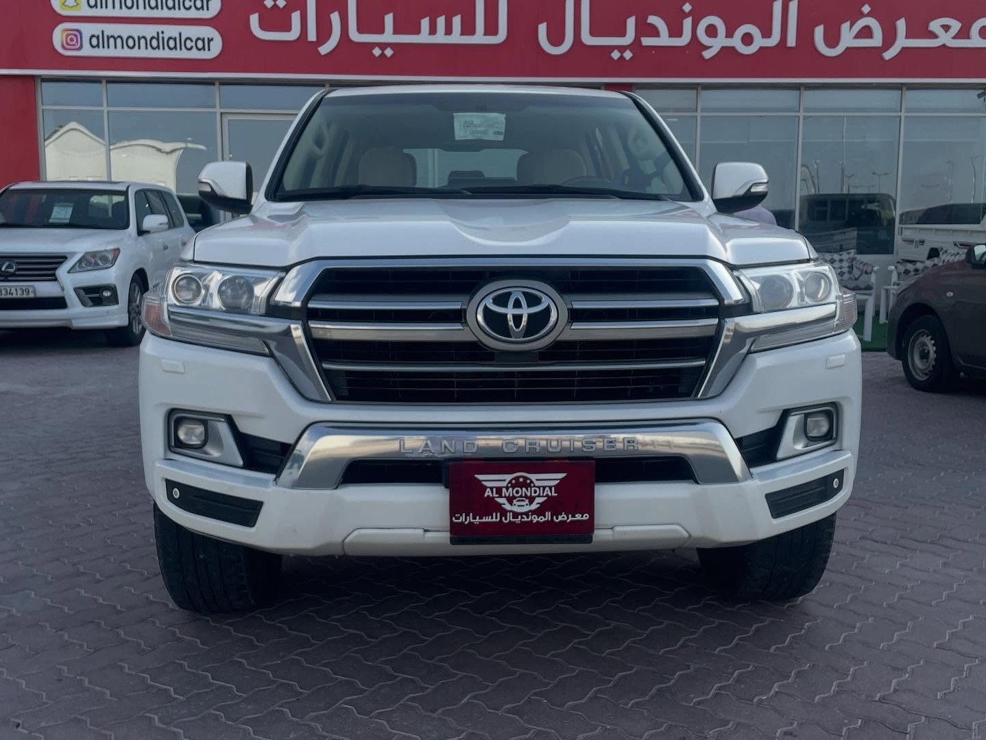 Toyota Land Cruiser GX.R 2017 - Image 3