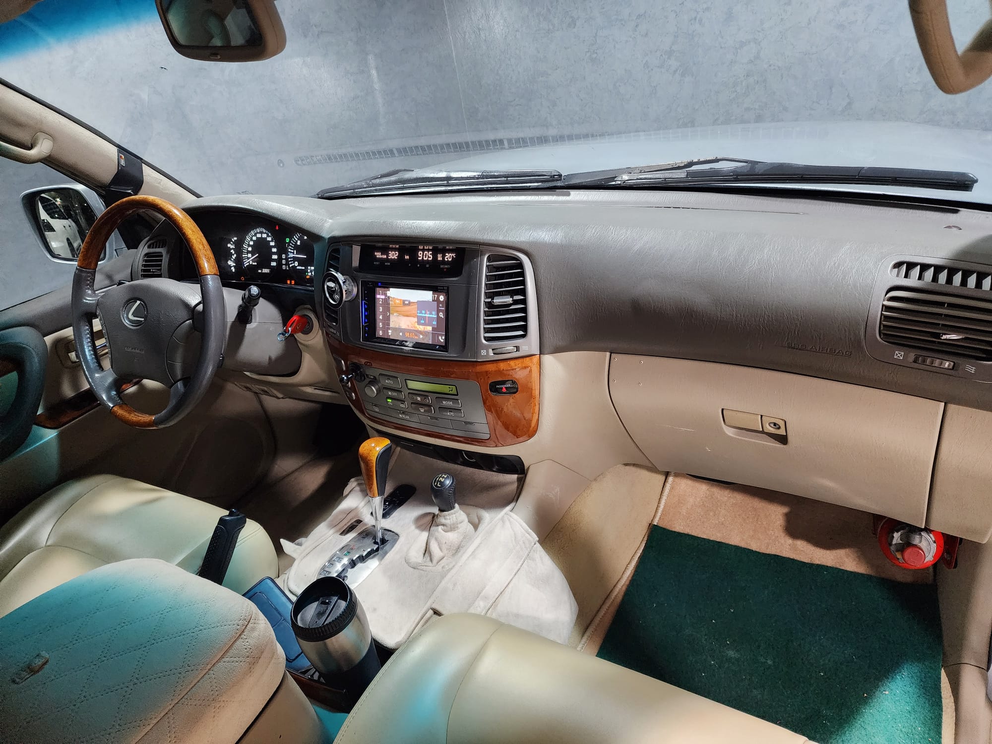 Lexus LX 470 2003 - Image 4