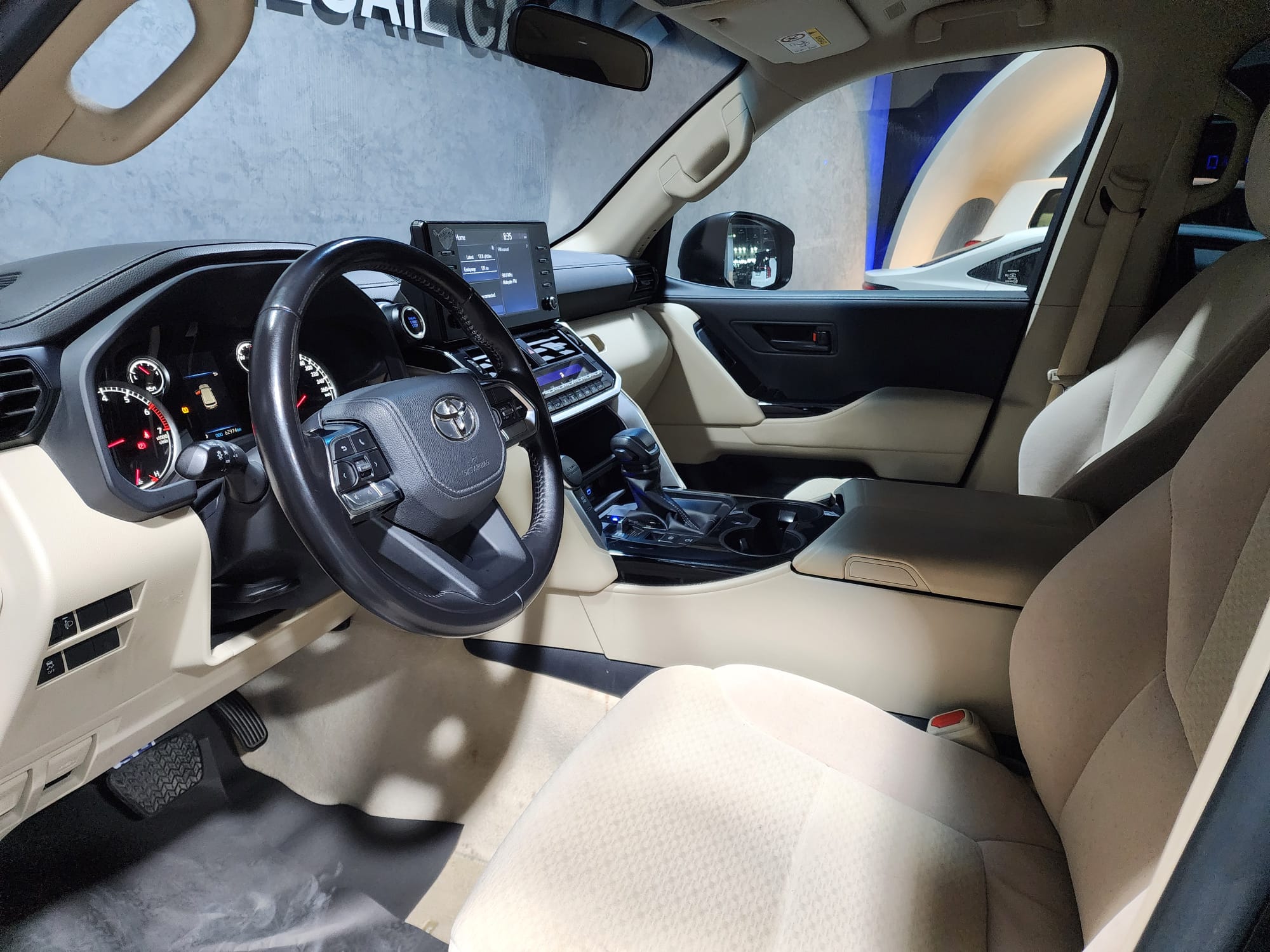 Toyota Land Cruiser GX 2024 - Image 3
