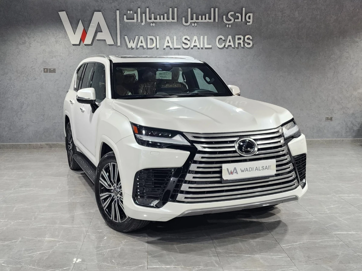 Lexus LX 600 Luxury  2022