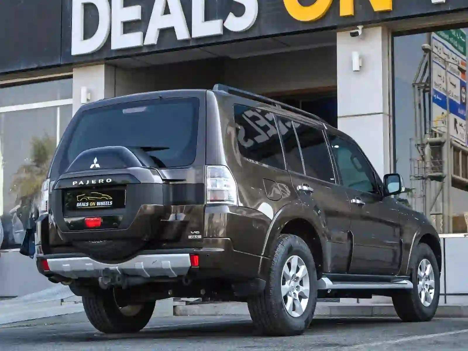 Mitsubishi Pajero 2020 - Image 2