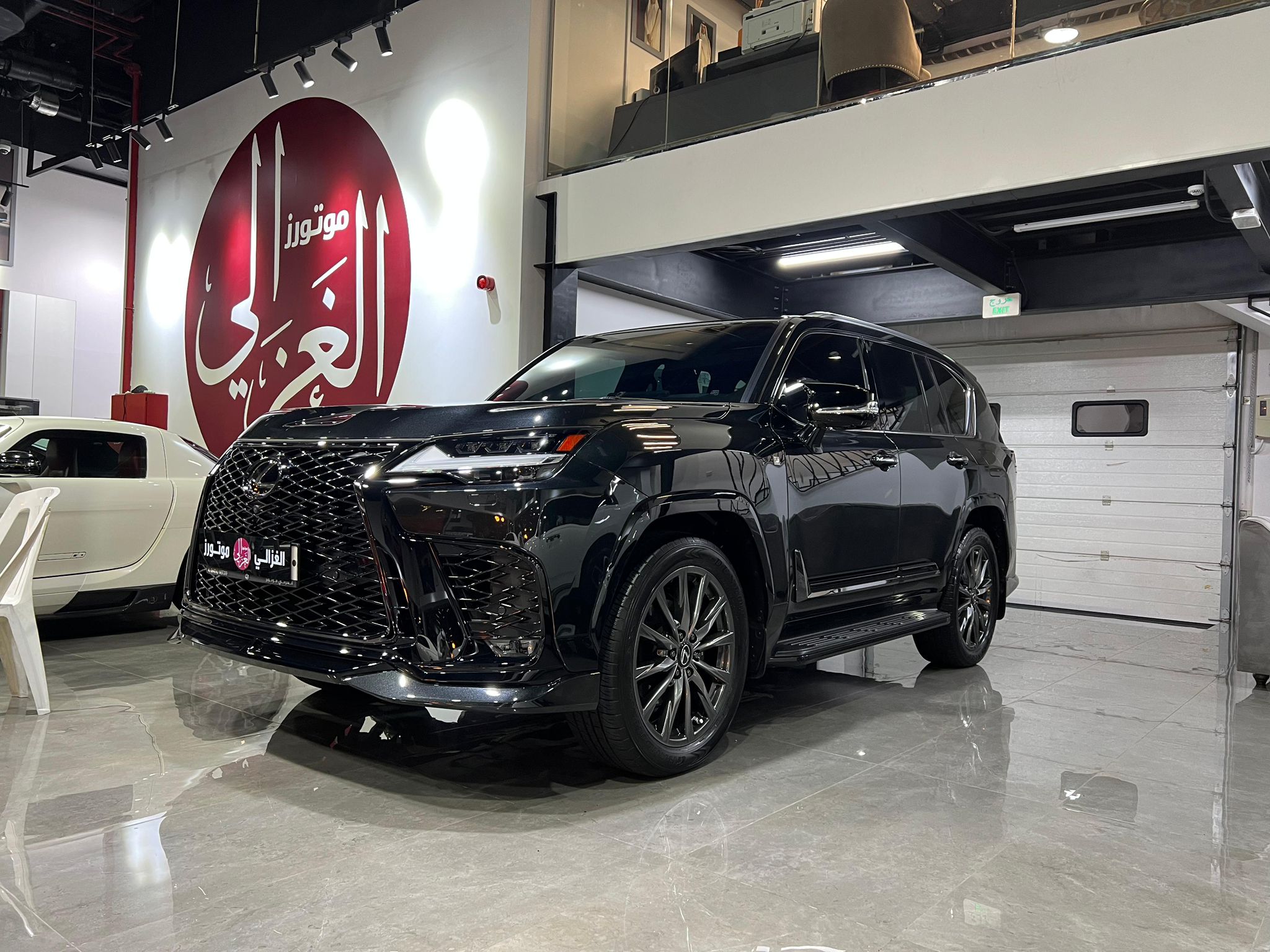 Lexus LX 600  F-Sport 2024