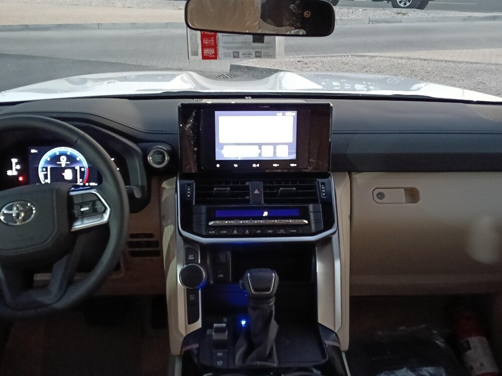 Toyota Land Cruiser GX 2025 - Image 3
