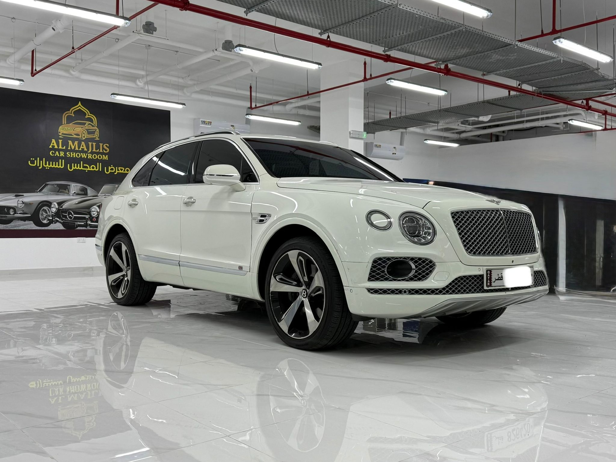 Bentley Bentayga 2017 - Image 2