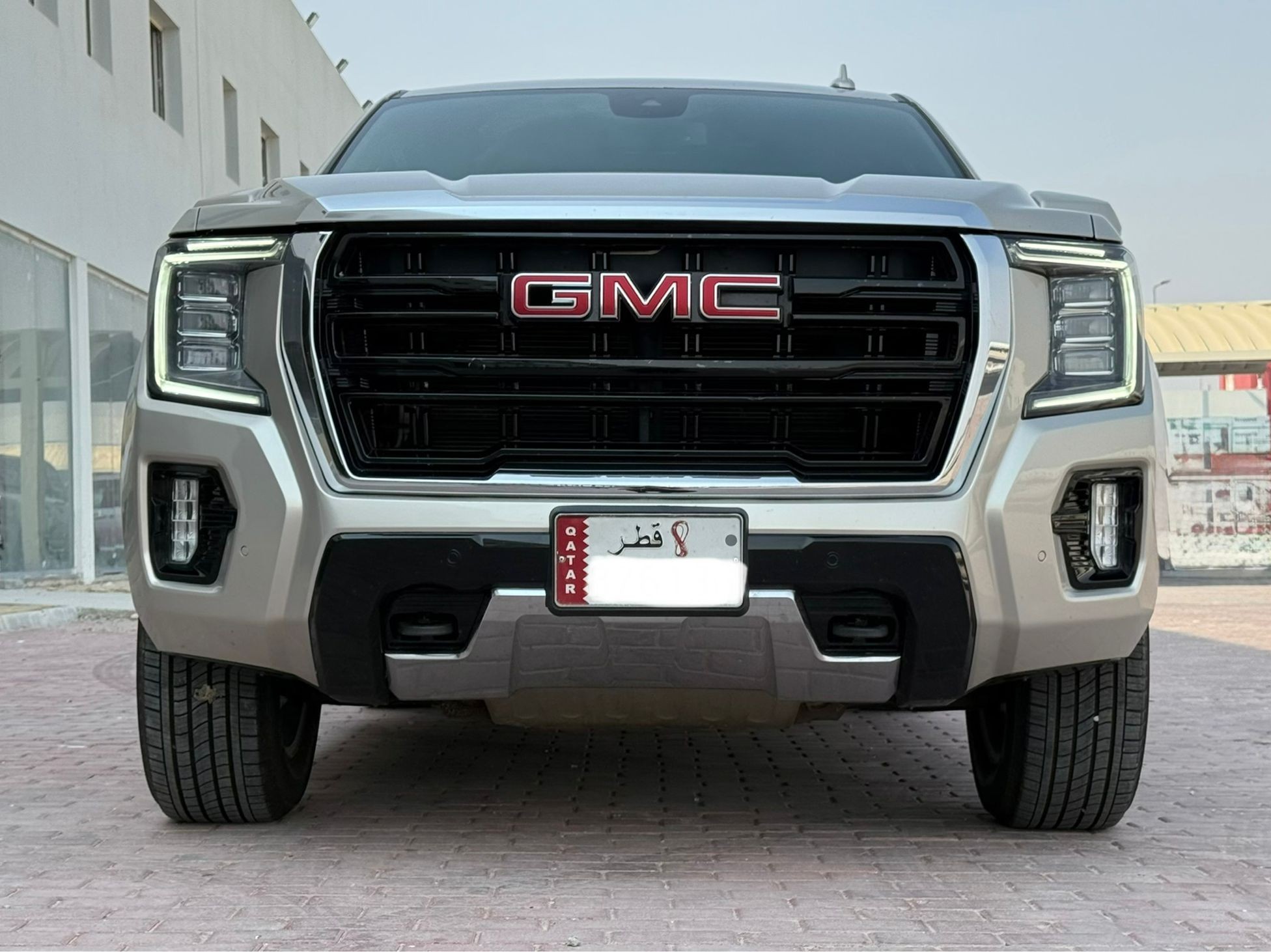 GMC Yukon 2023 - Image 4