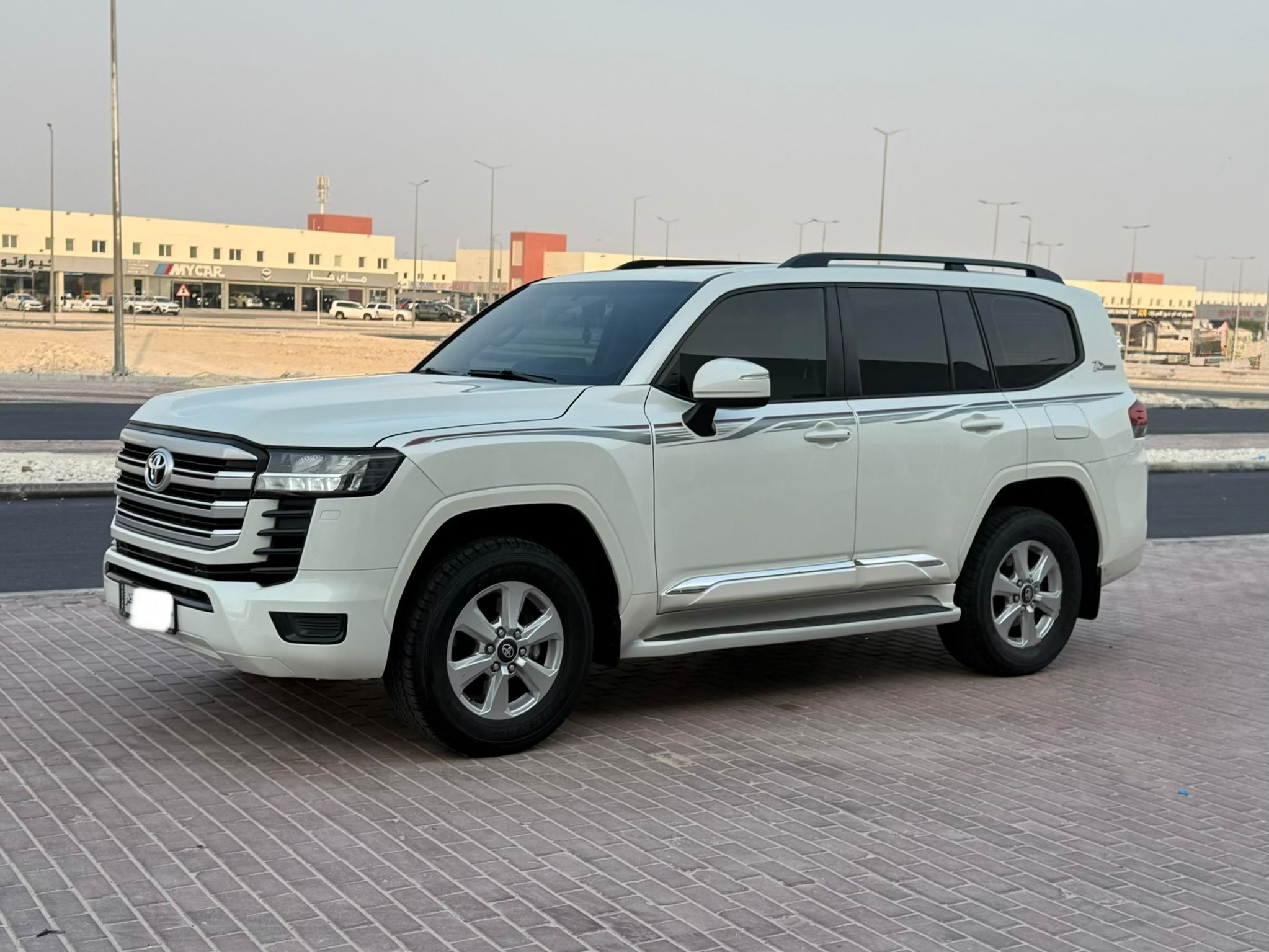 Toyota Land Cruiser GX.R 2022 - Image 1