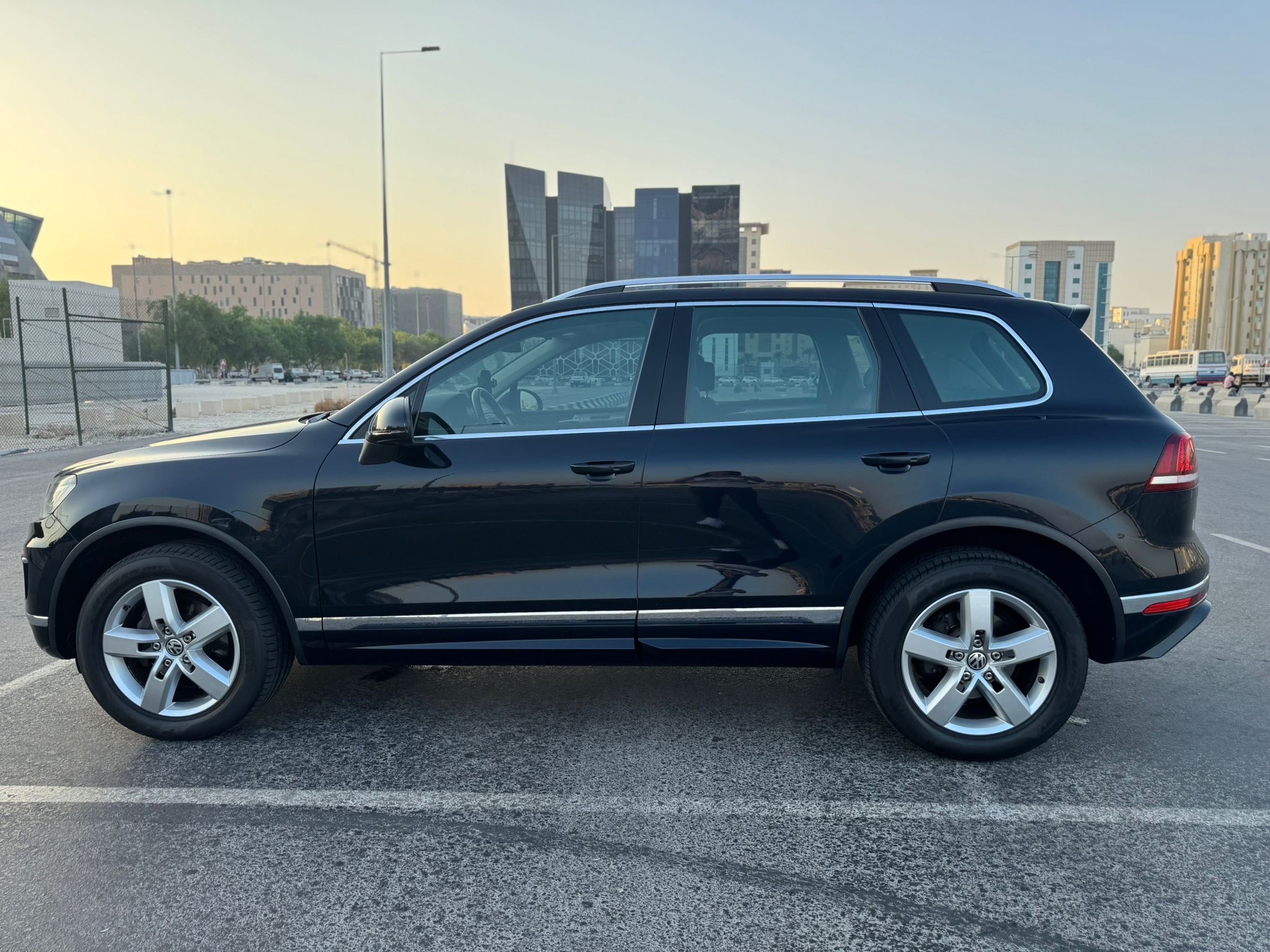 Volkswagen Touareg R Line 2017 - Image 4