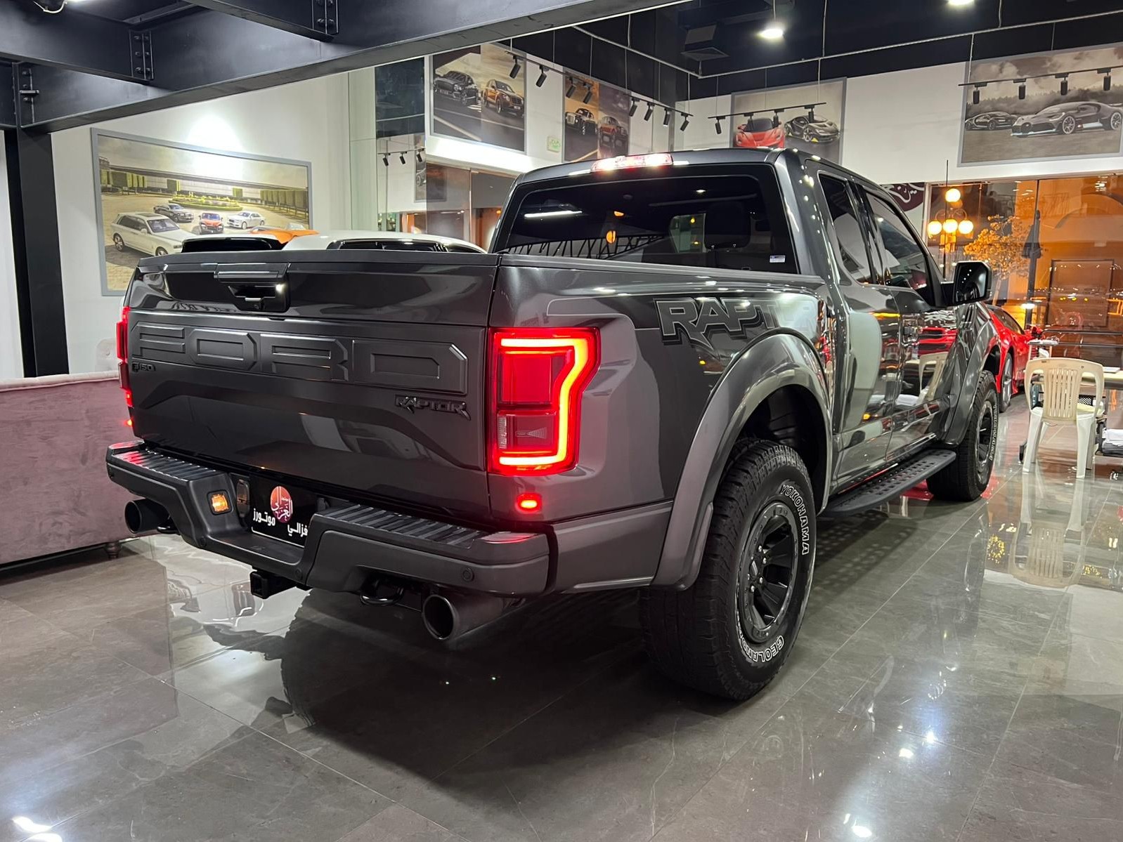 Ford Raptor 2018 - Image 2