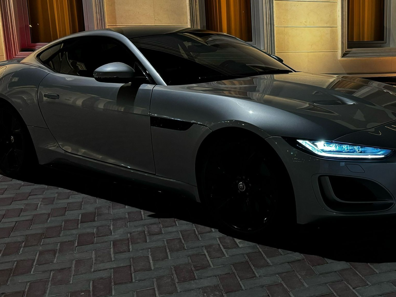 جاكوار F-TYPE supercharged 2021 - Image 2