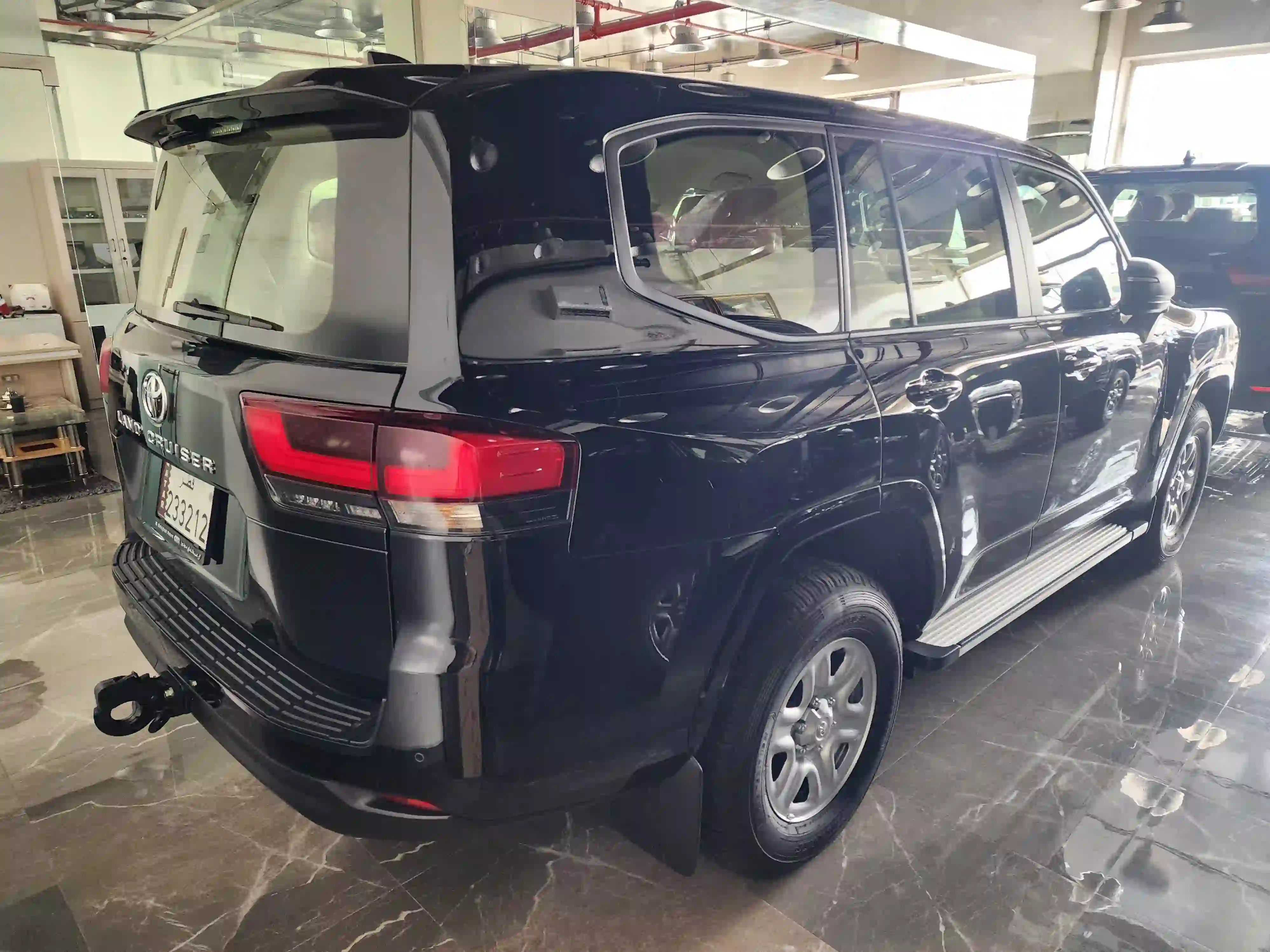 Toyota Land Cruiser GX 2025 - Image 2