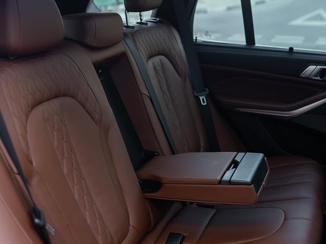 BMW X-Series X5 2024 - Image 4