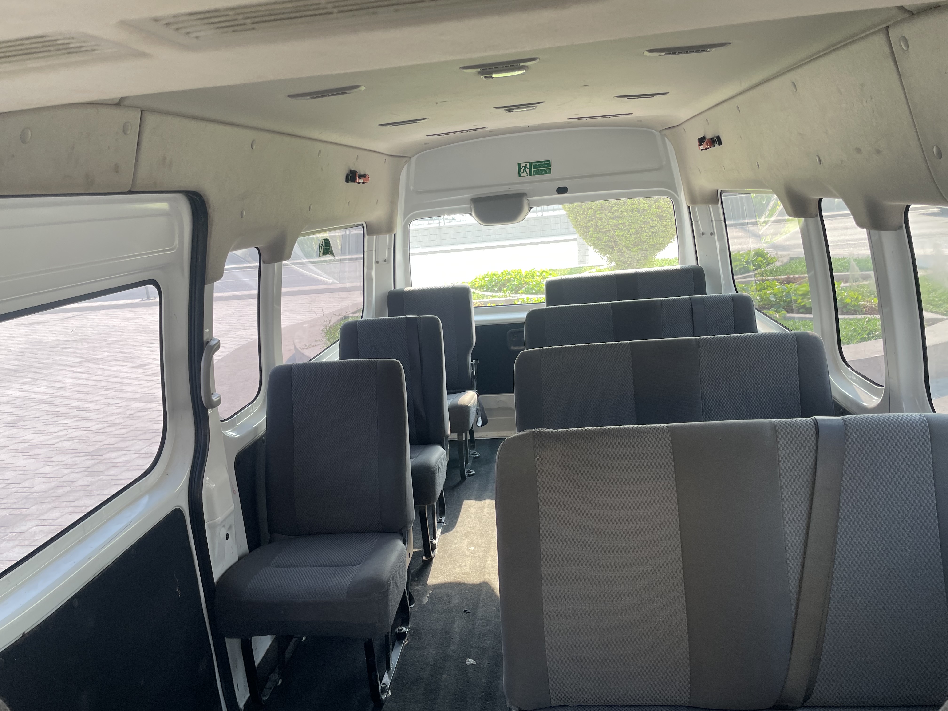 Nissan Urvan 2019 - Image 4