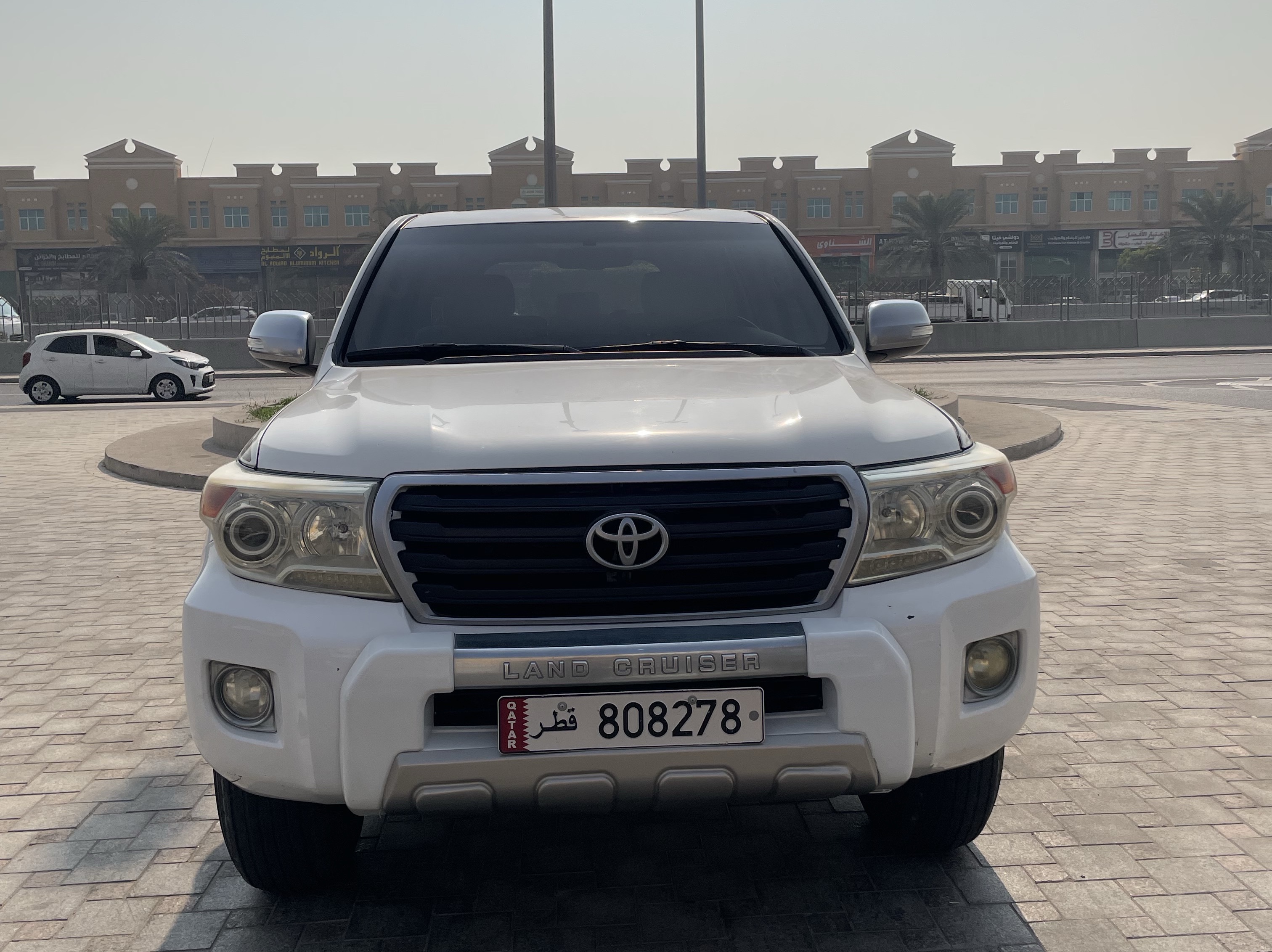 تويوتا لاند كروزر جي اكس.ار 2015 - Image 2