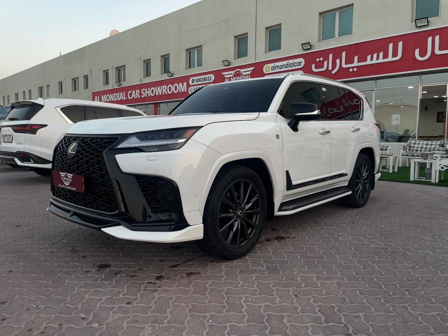 Lexus LX 600 2025 - Image 1