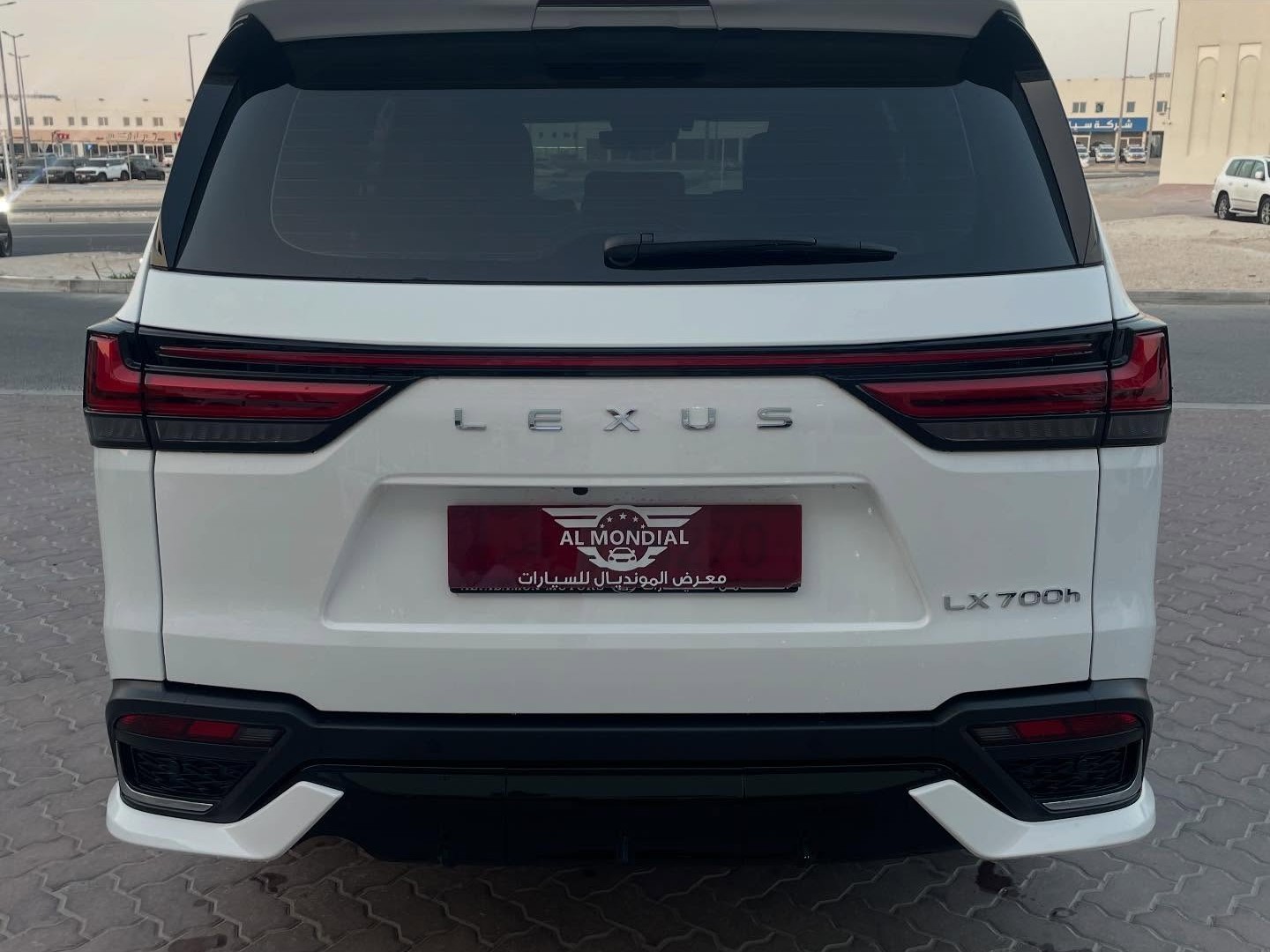 Lexus LX 600 2025 - Image 3