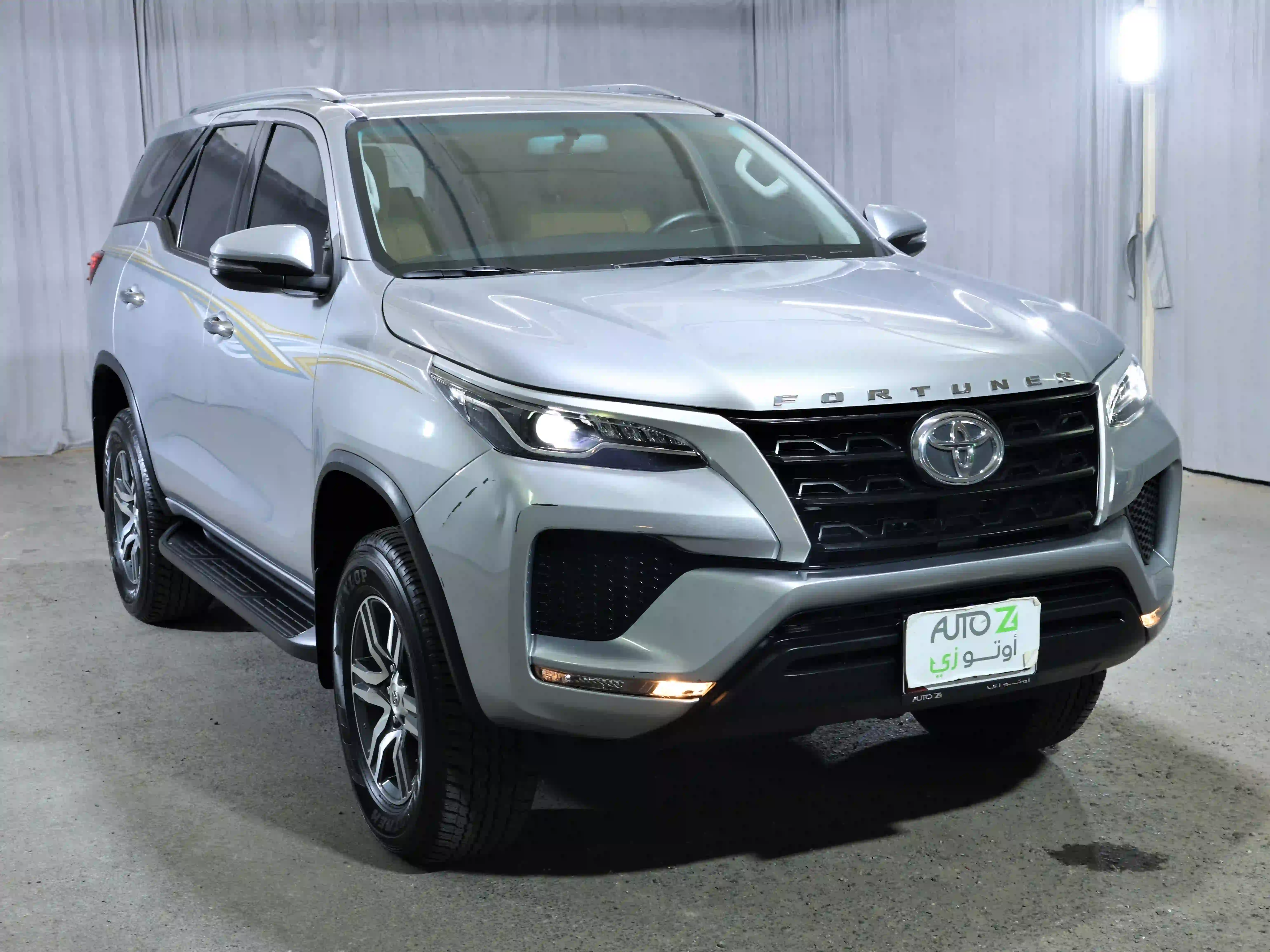 Toyota Fortuner V6 2024