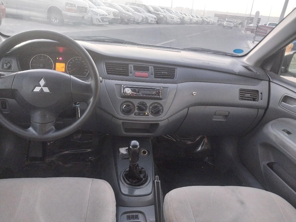 Mitsubishi Lancer 2014 - Image 4