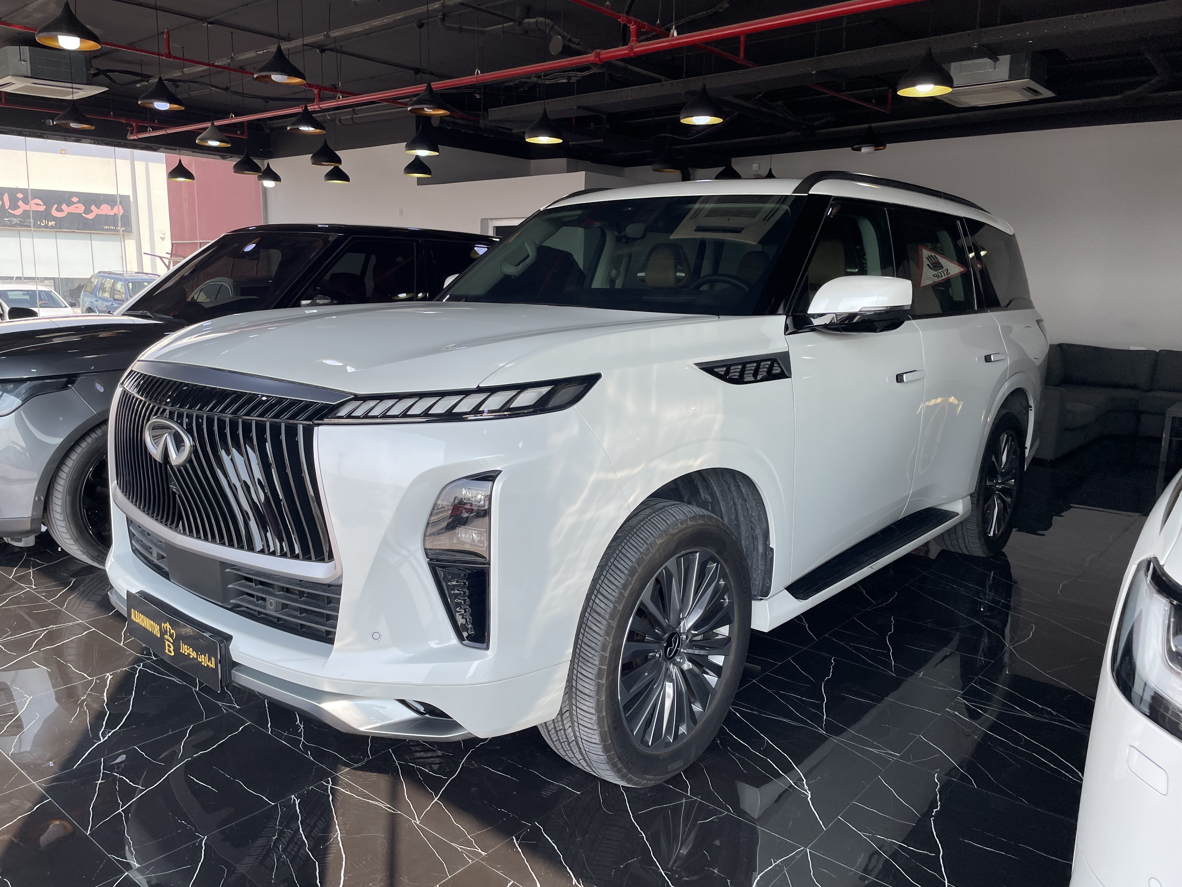 Infiniti QX 80 2025