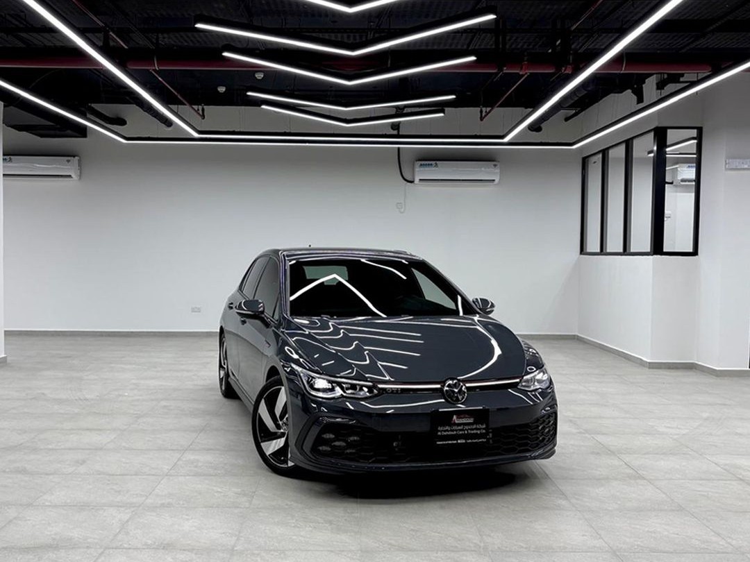 Volkswagen Golf 2024 - Image 1