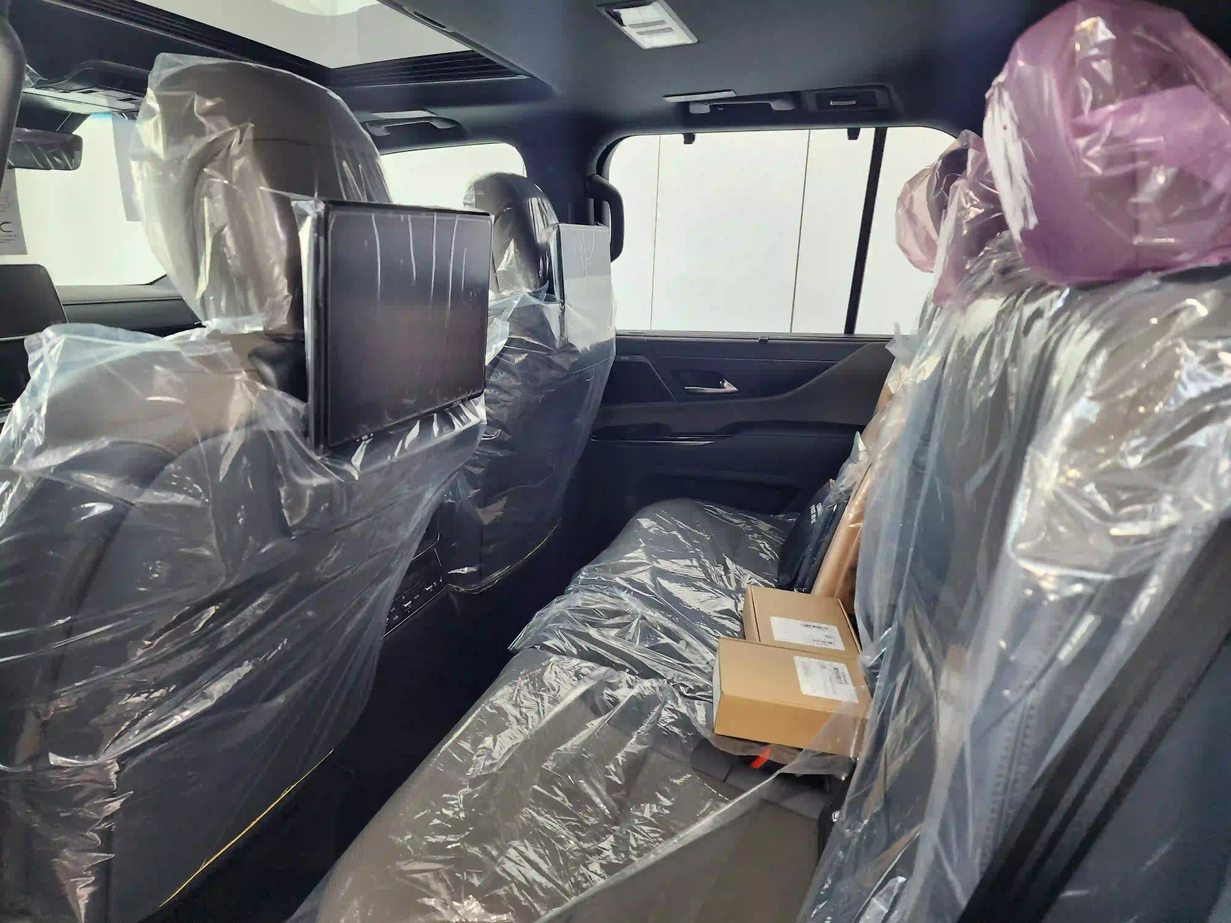 Lexus LX 600 OVERTRAIL 2025 - Image 3