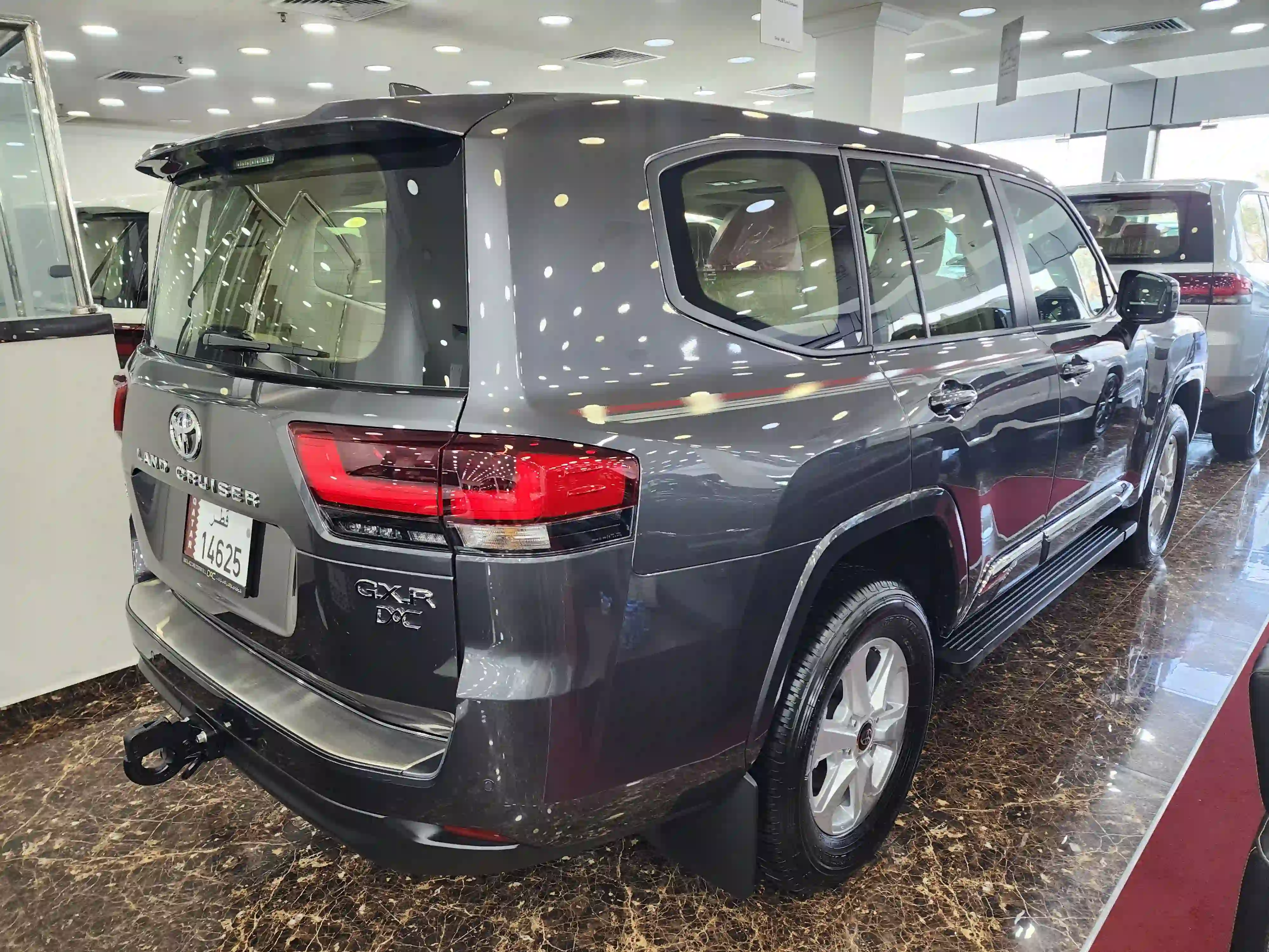 Toyota Land Cruiser GX.R 2026 - Image 2