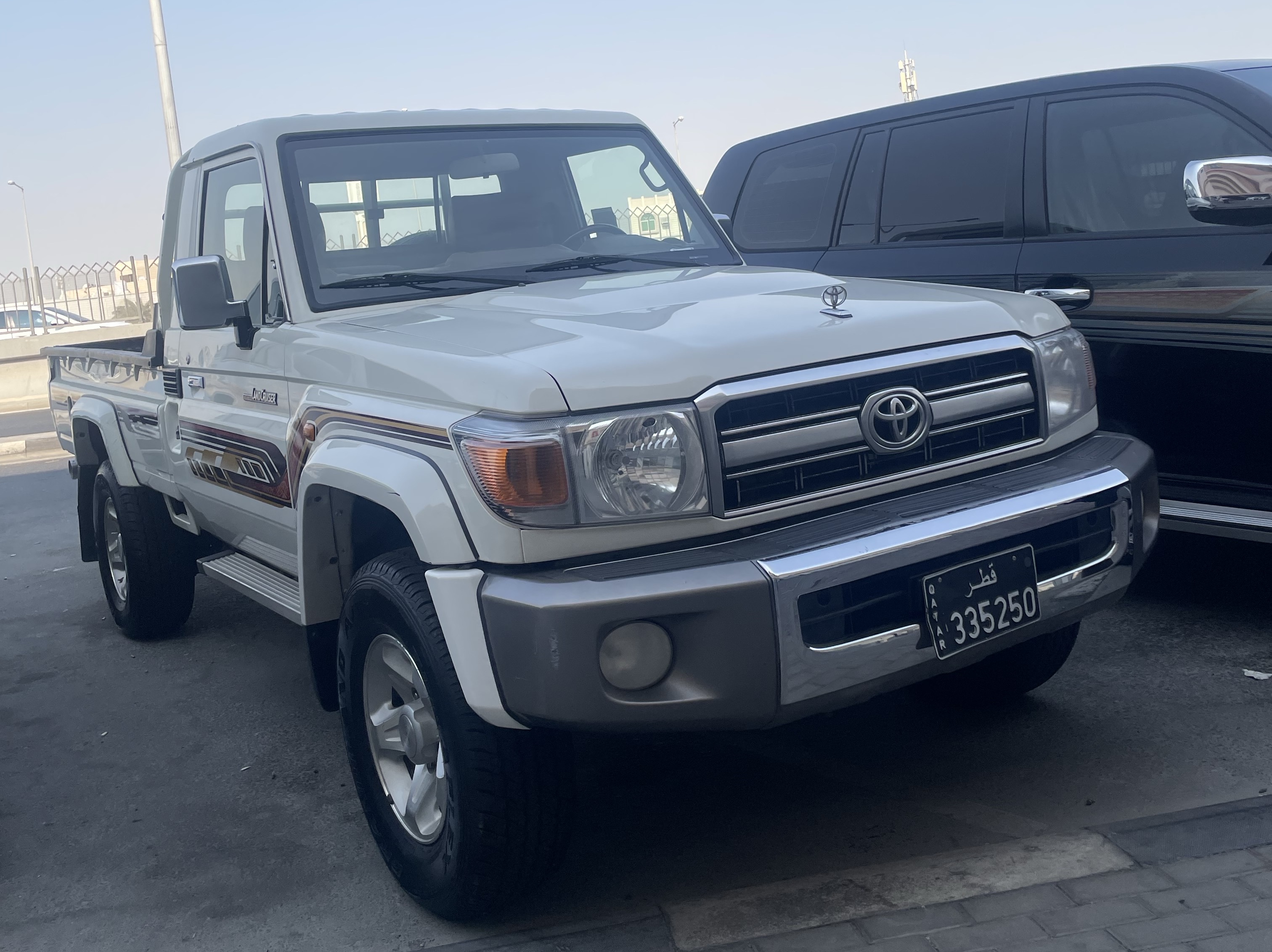 Toyota Land Cruiser LX 2022