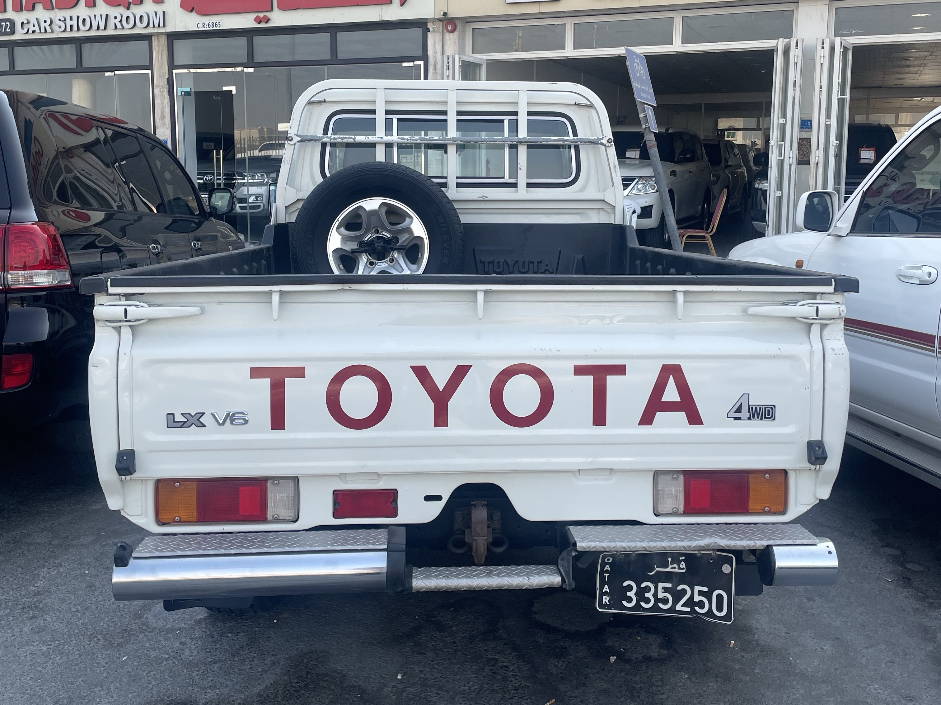 Toyota Land Cruiser LX 2022 - Image 4