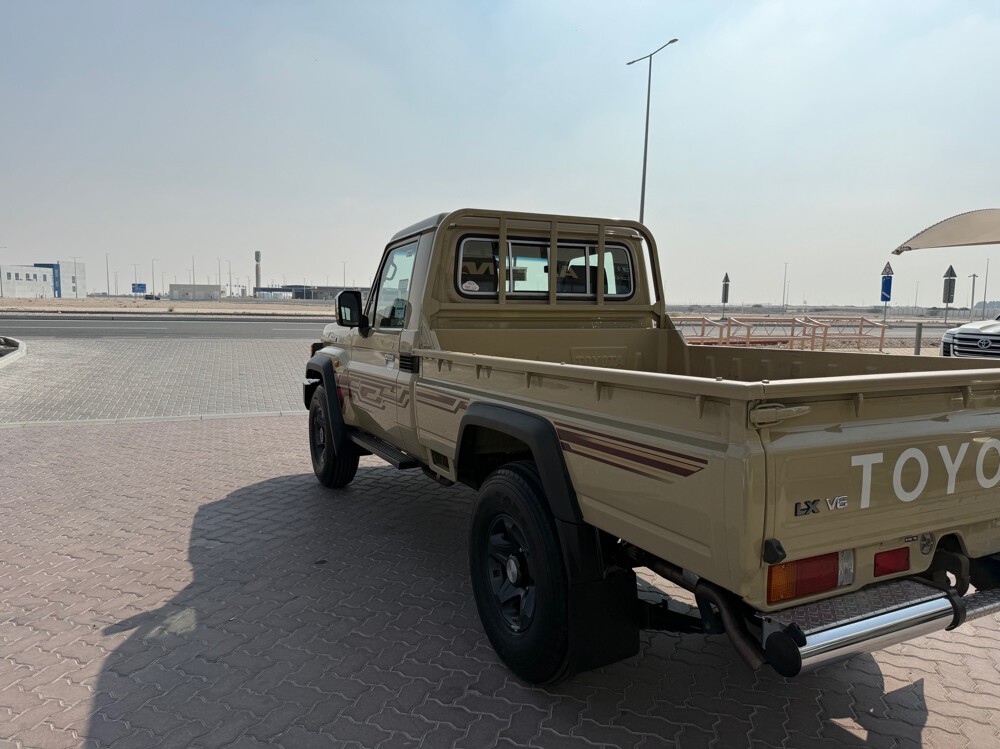Toyota LX  2024 - Image 3