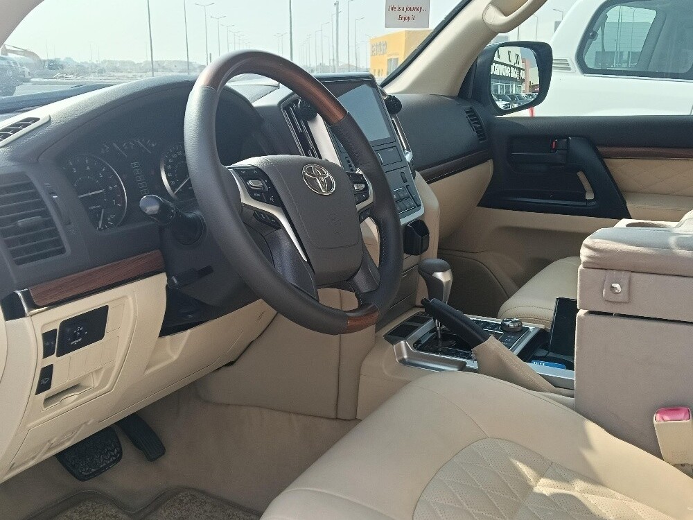 Toyota Land Cruiser GX.R 2009 - Image 3