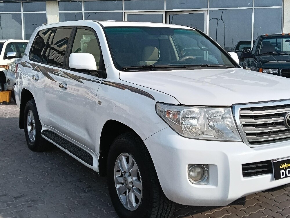 Toyota Land Cruiser GX.R 2011 - Image 3