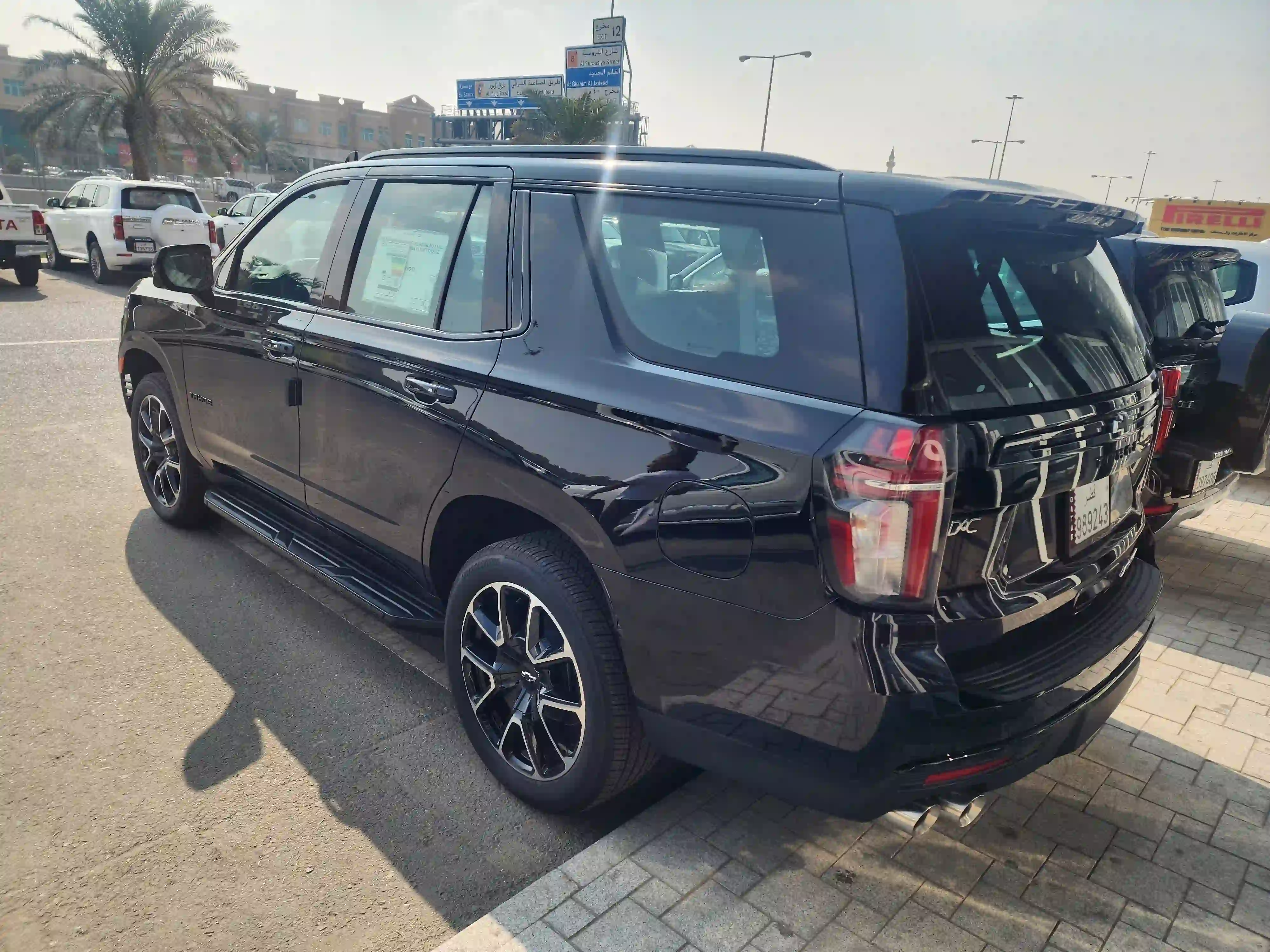Chevrolet Tahoe 2024 - Image 2